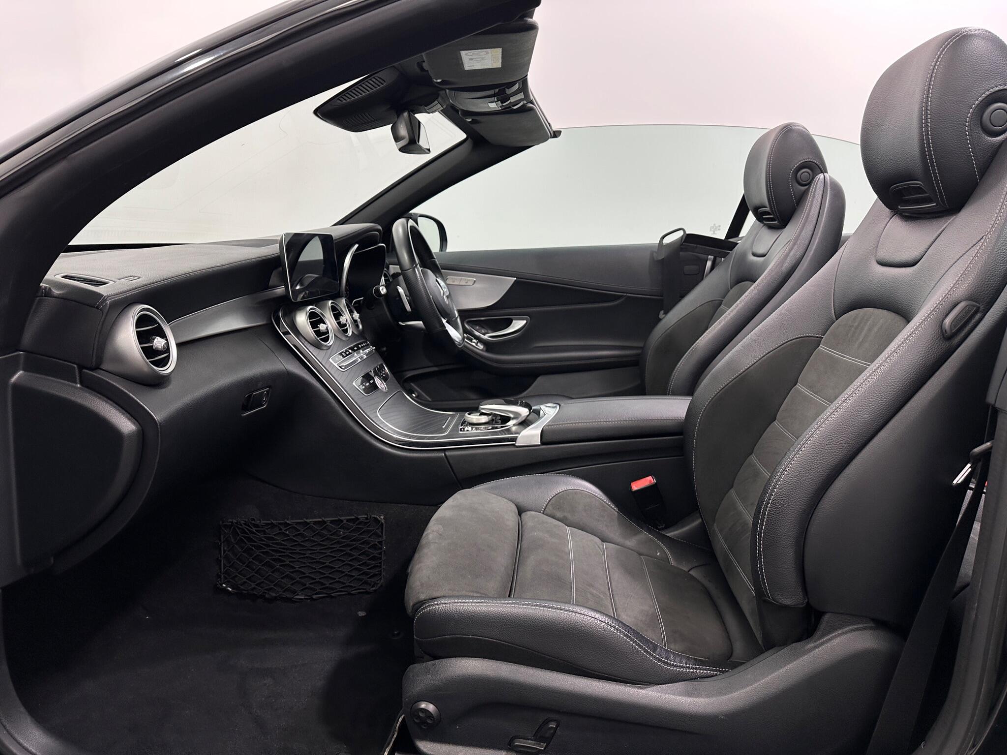 Mercedes-Benz C Class view 36