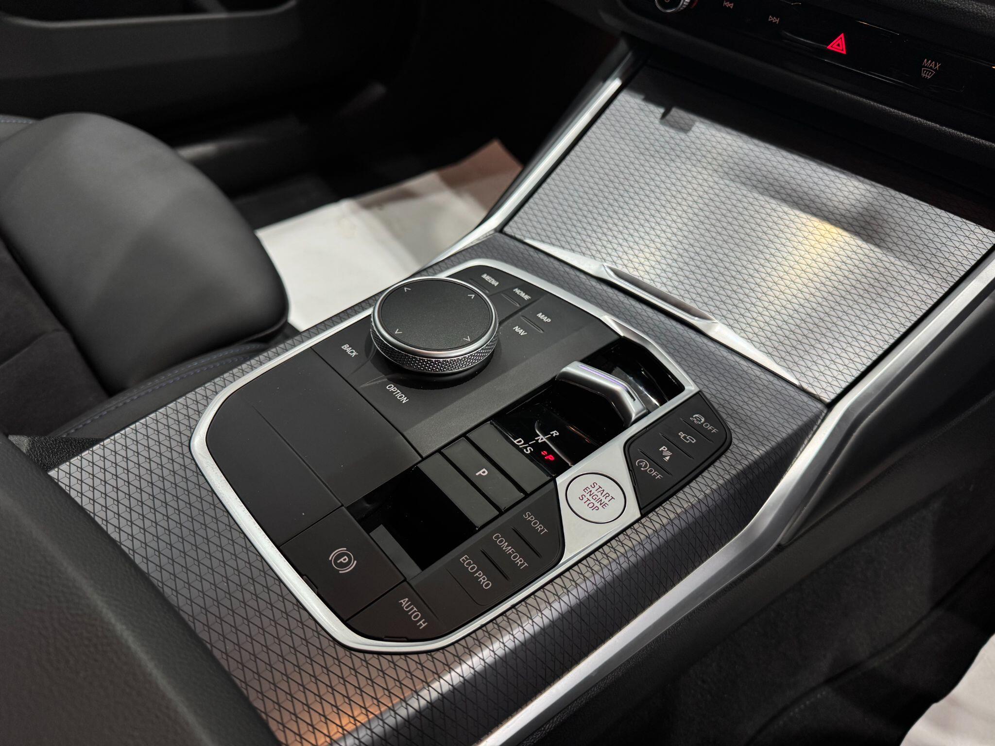 BMW 3 Series view 50