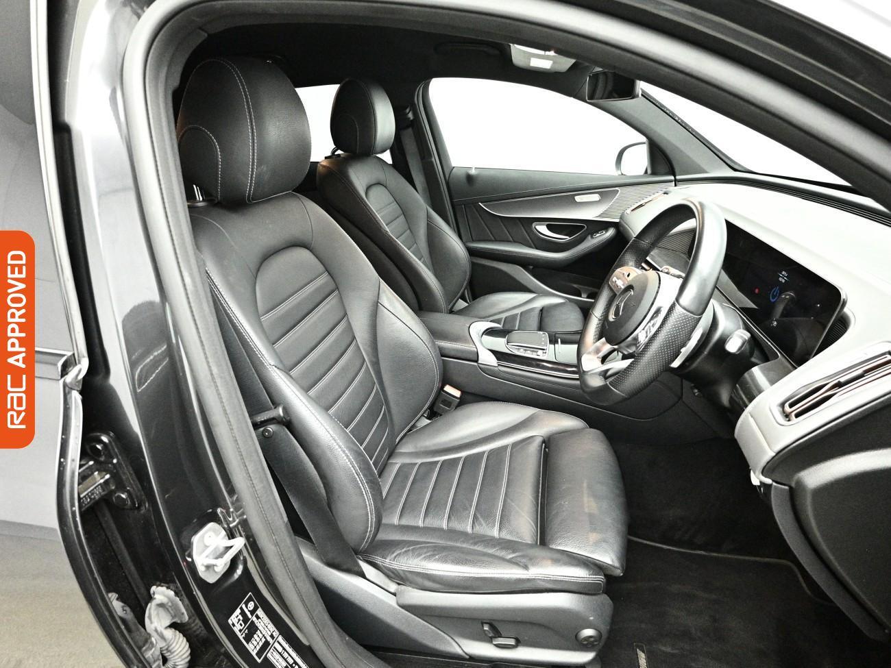 Mercedes-Benz EQC view 13