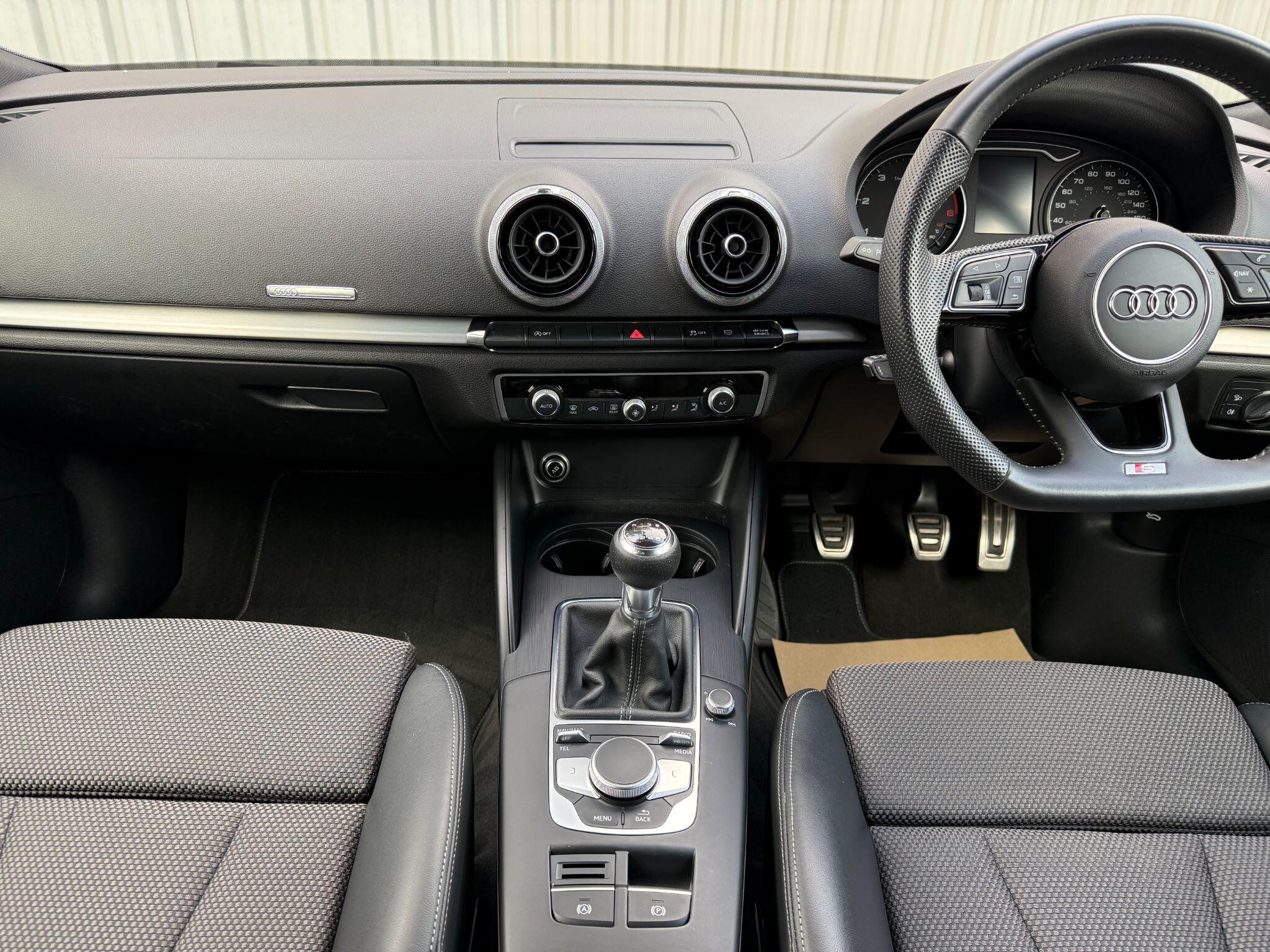 Audi A3 view 25