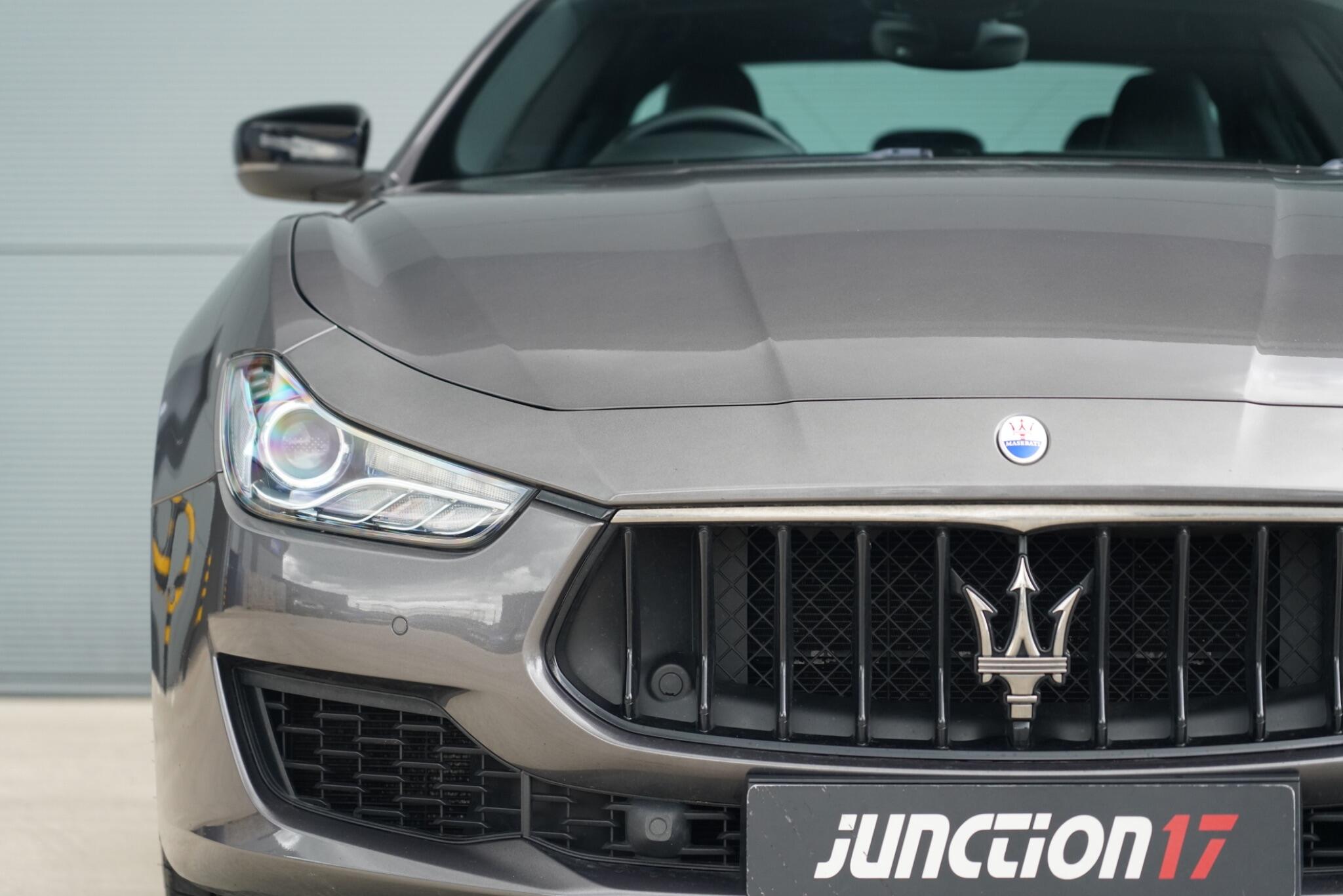 Maserati Ghibli view 22