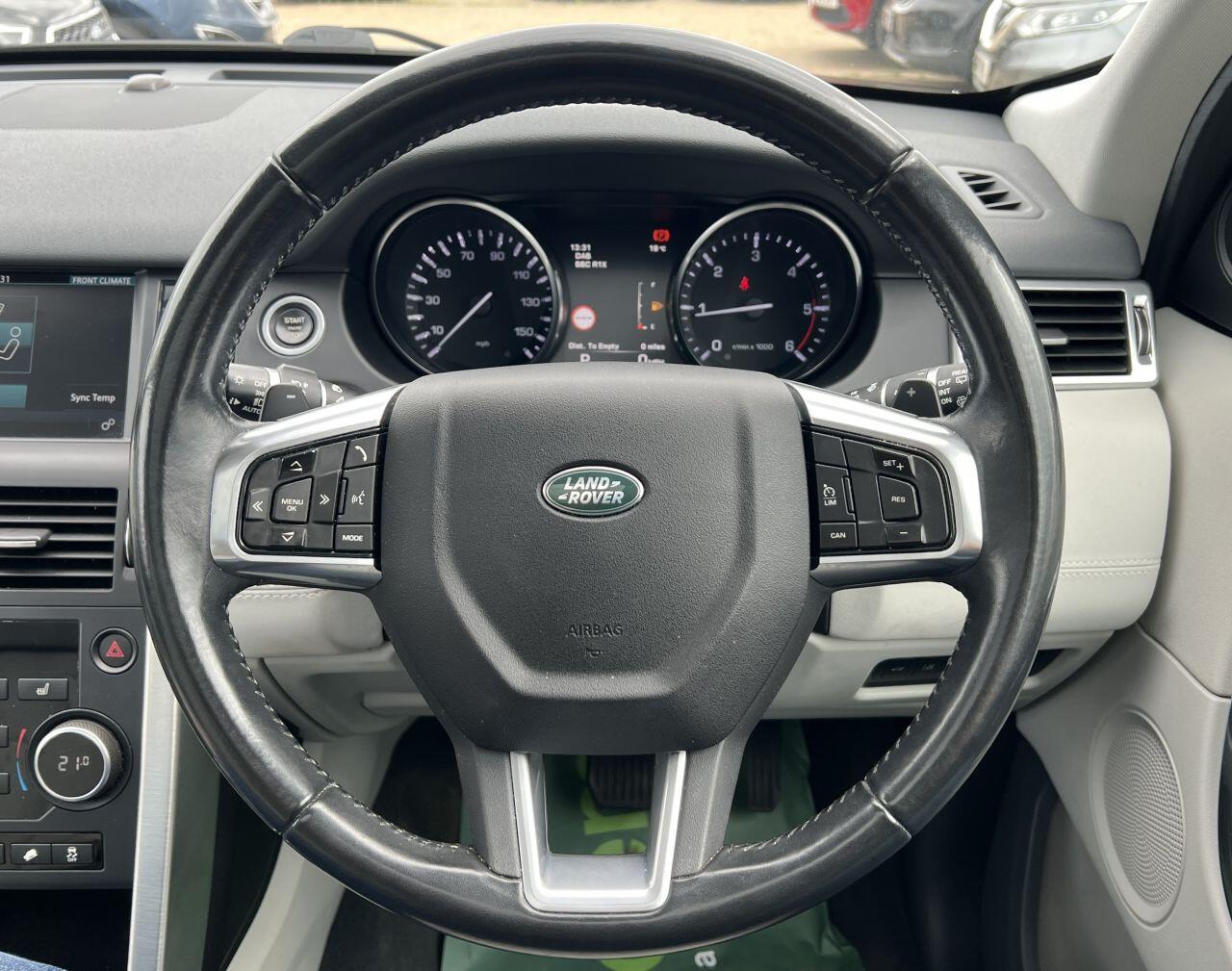 Land Rover Discovery Sport view 55