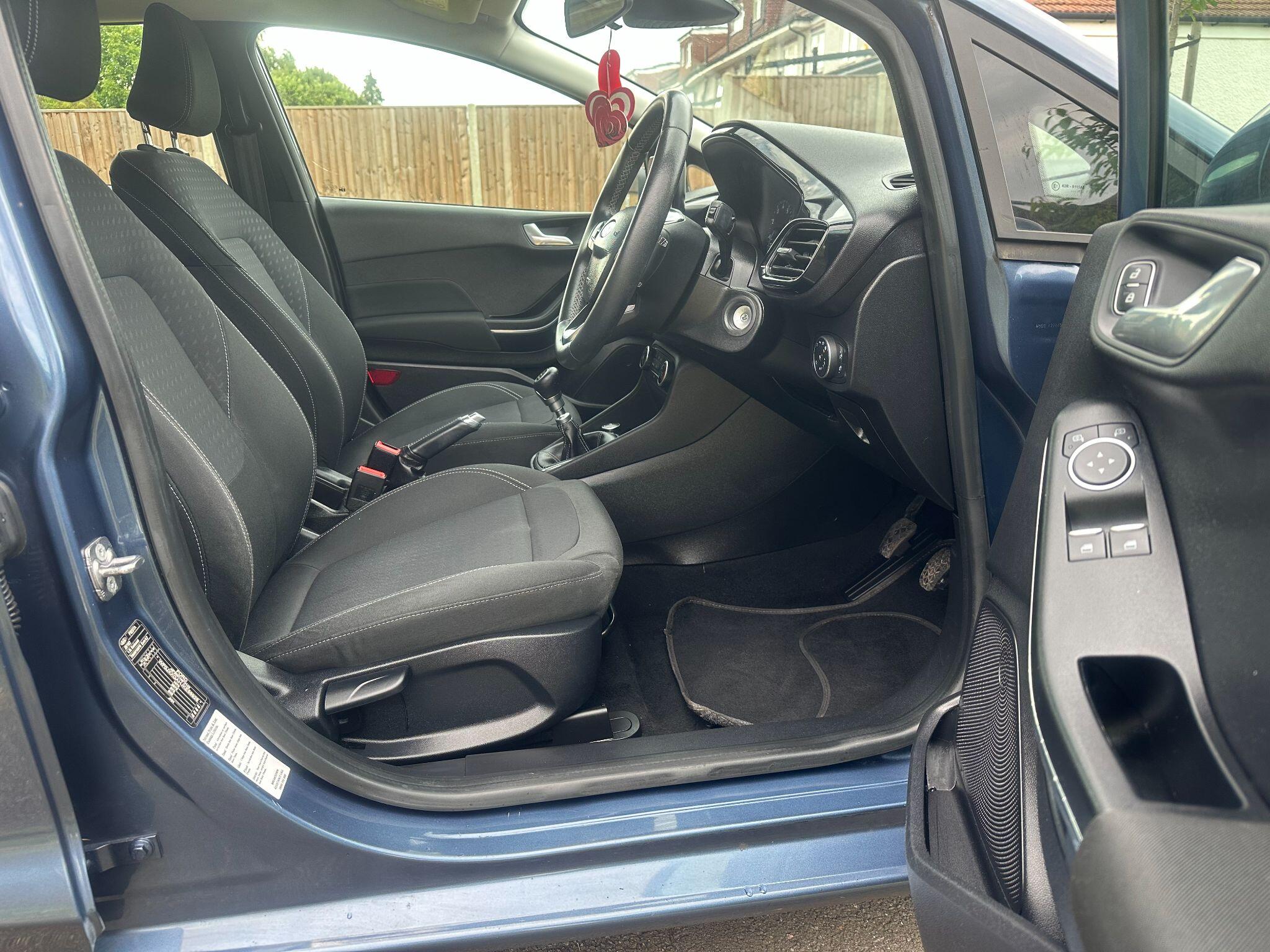2019 Ford Fiesta 1.1 Ti-VCT Zetec Euro 6 (s/s) 5dr • 33,000 miles image 17