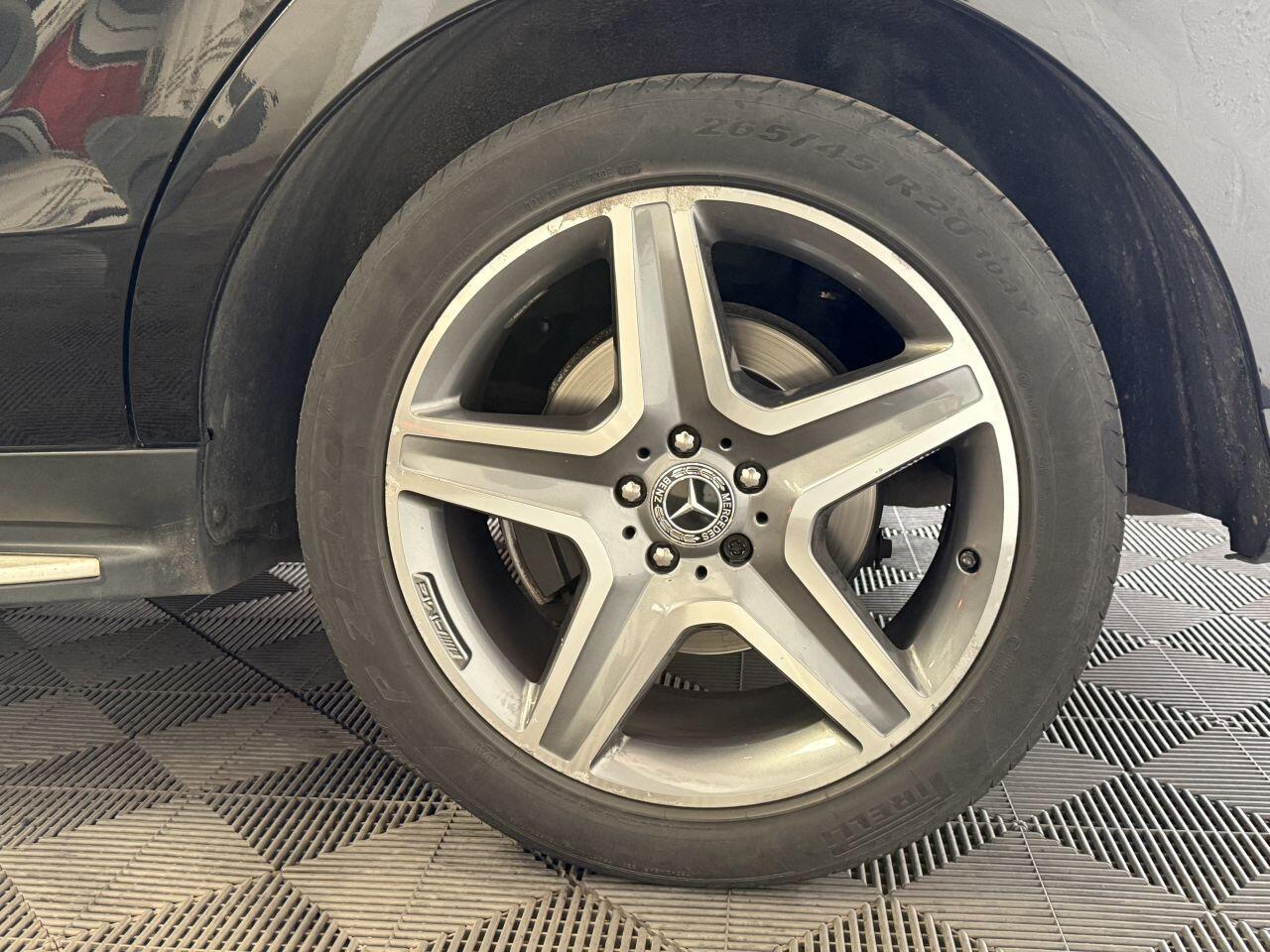 Mercedes-Benz Gle view 20