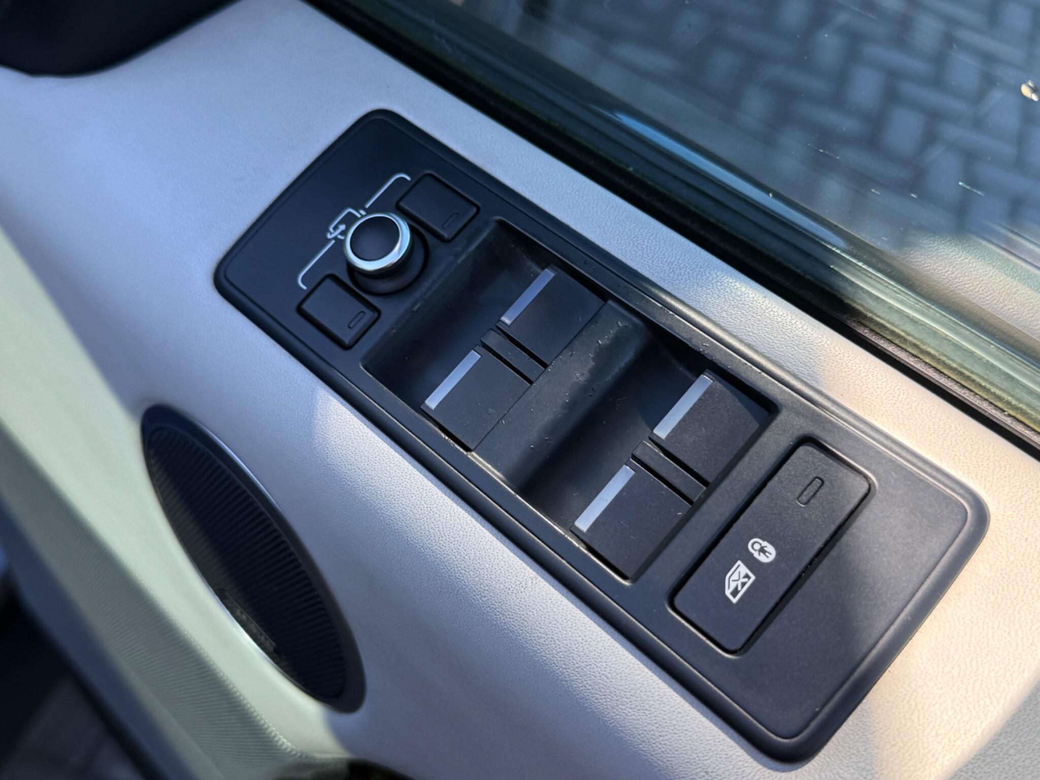 Land Rover Range Rover Sport view 49