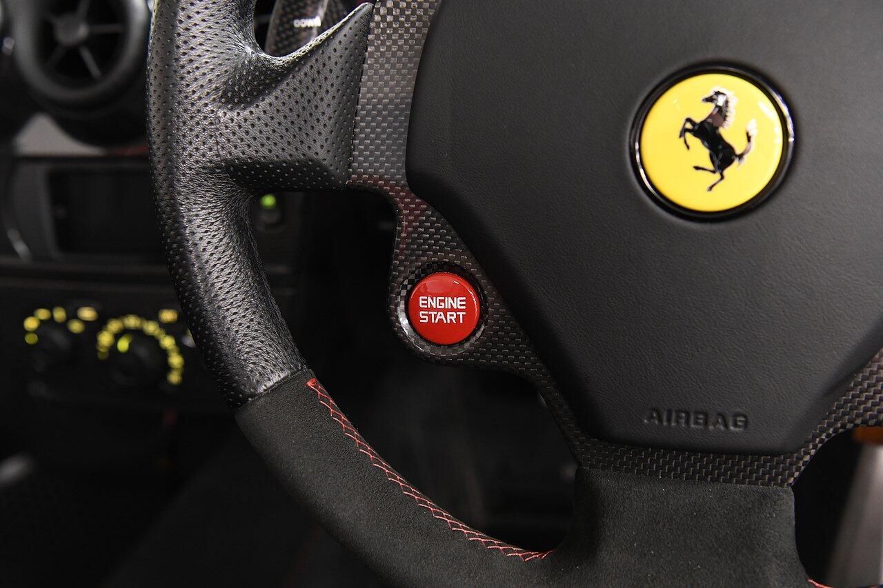 Ferrari F430 view 21