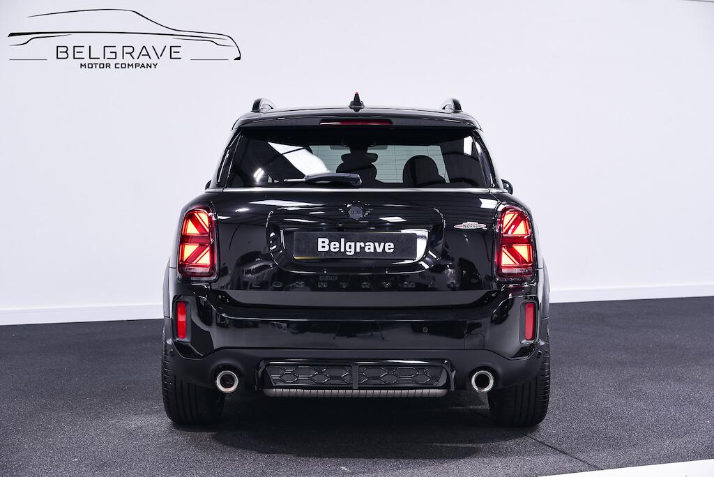 MINI Countryman view 8