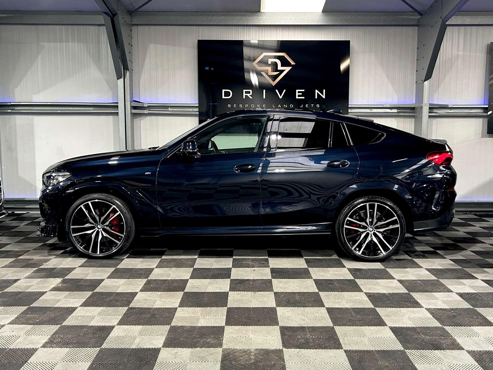 BMW X6 view 13