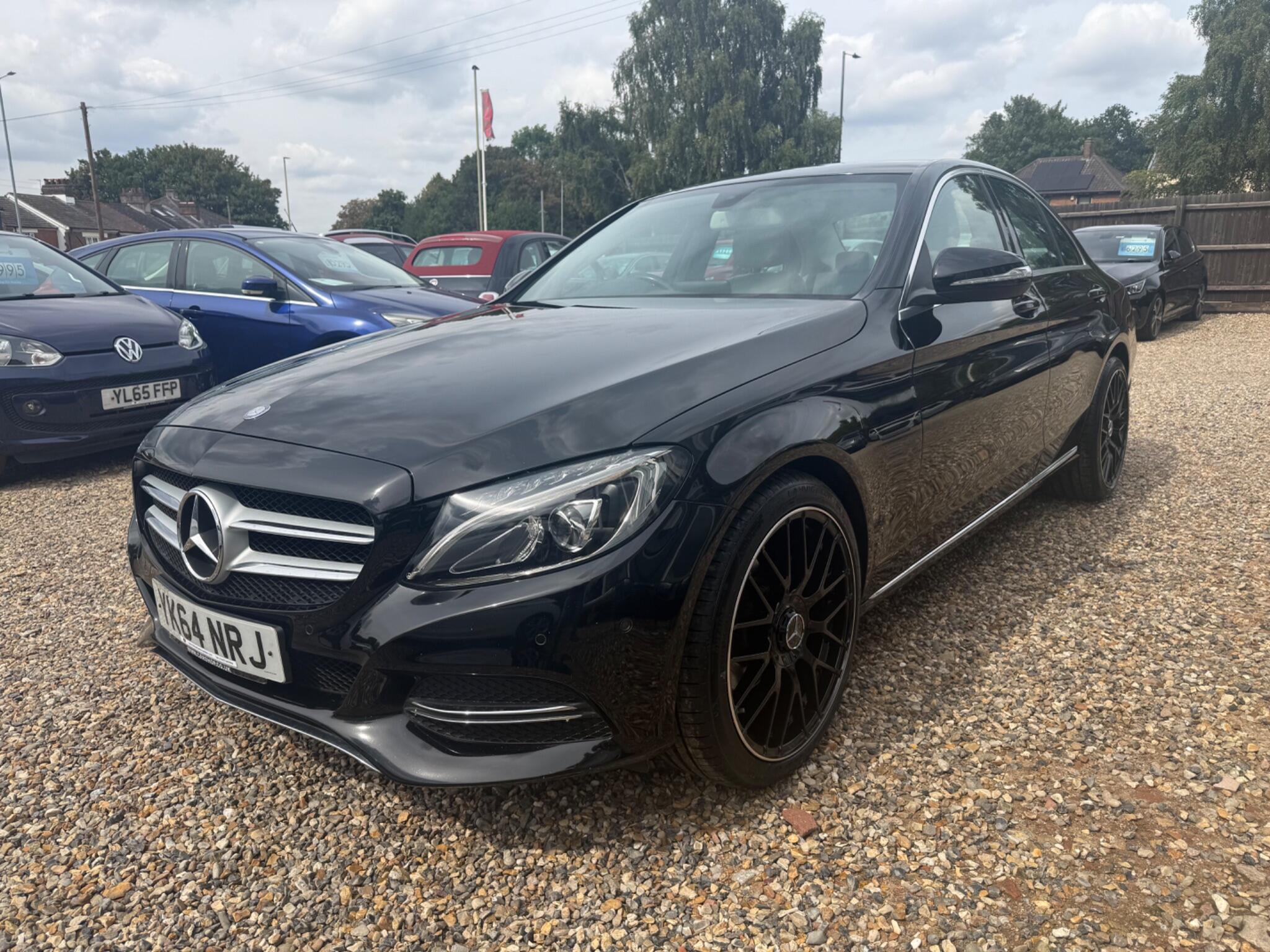 Mercedes-Benz C Class view 7