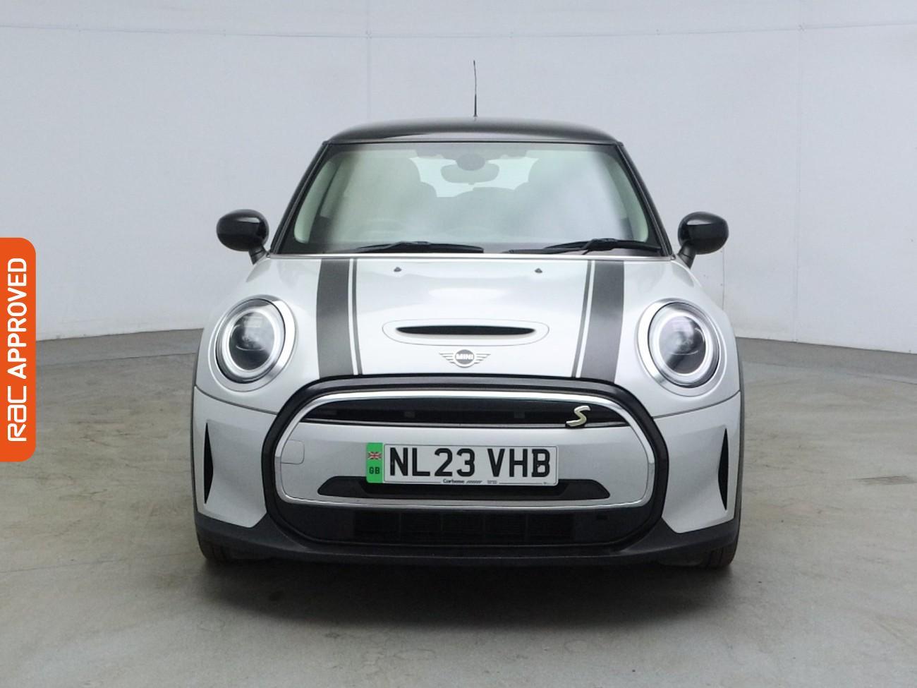 Mini Hatch view 8