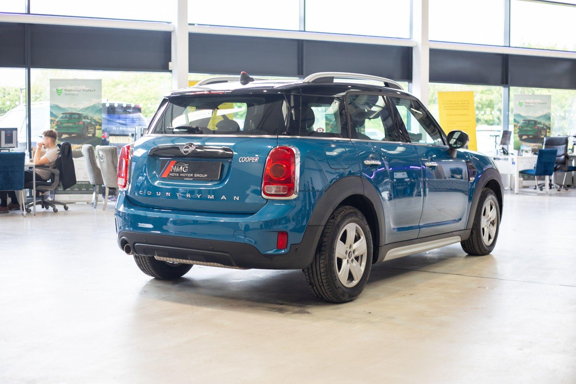 Mini Countryman view 37
