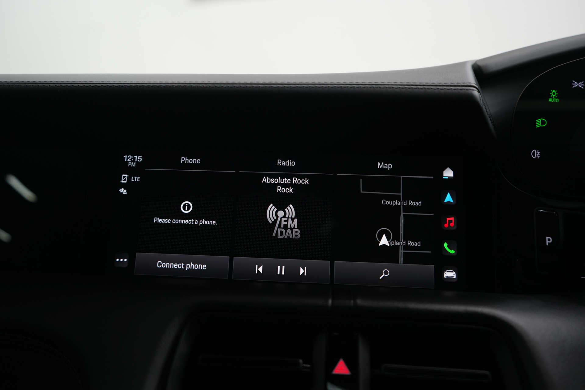 Porsche Taycan view 28