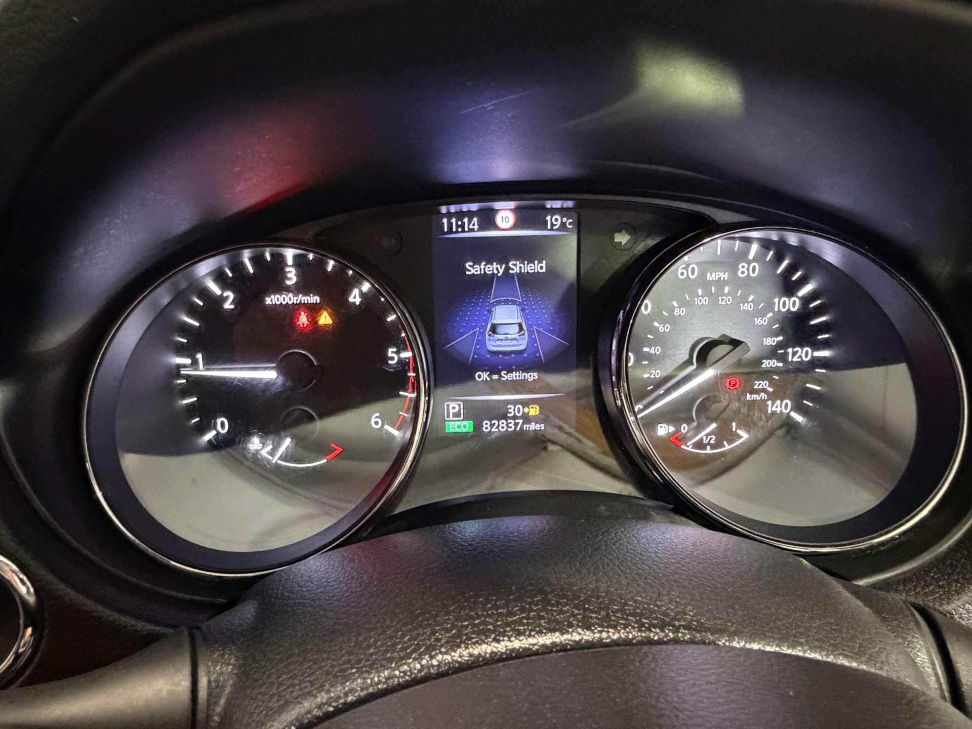 Nissan X-Trail view 34