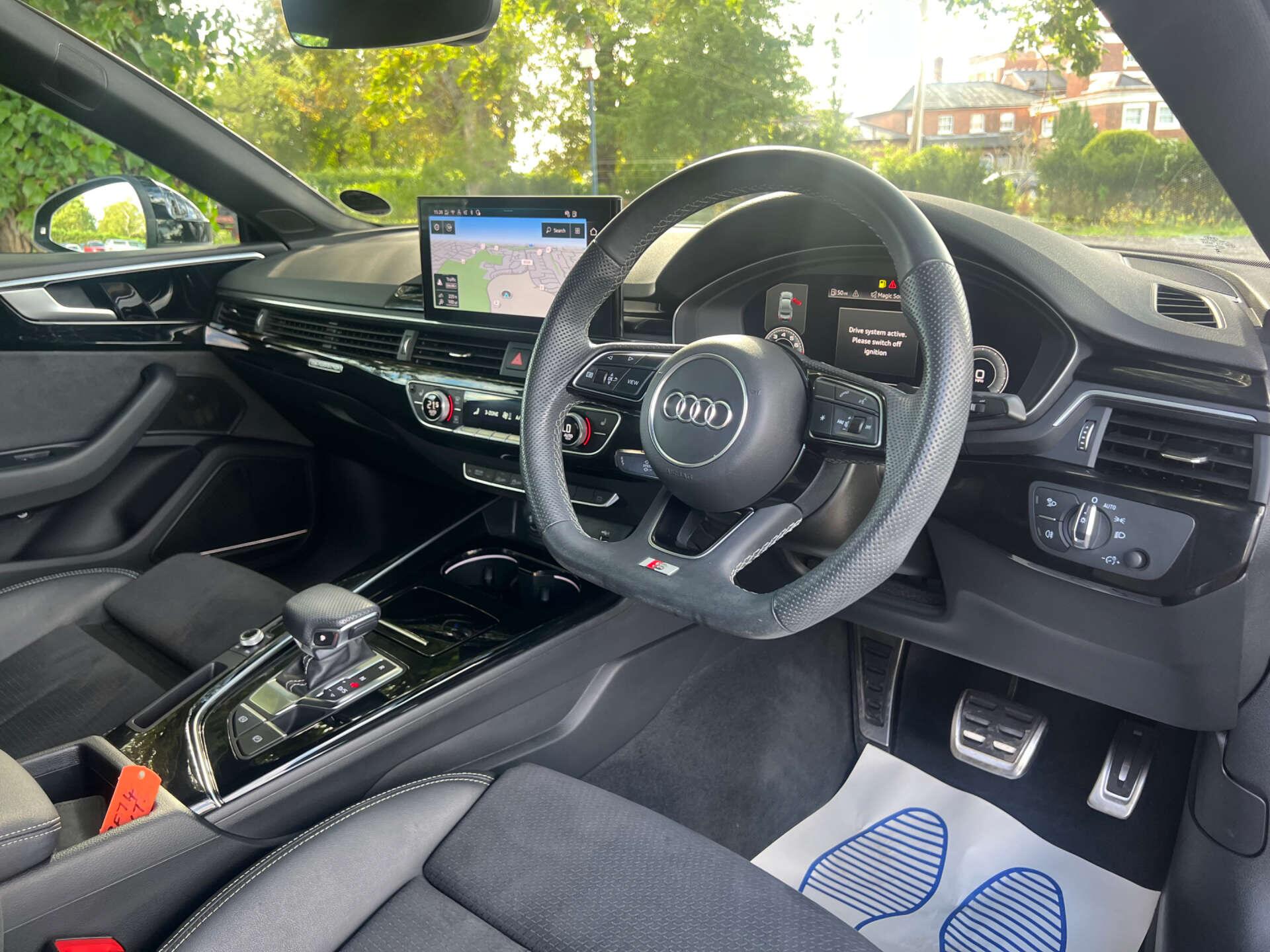 Audi A5 view 38