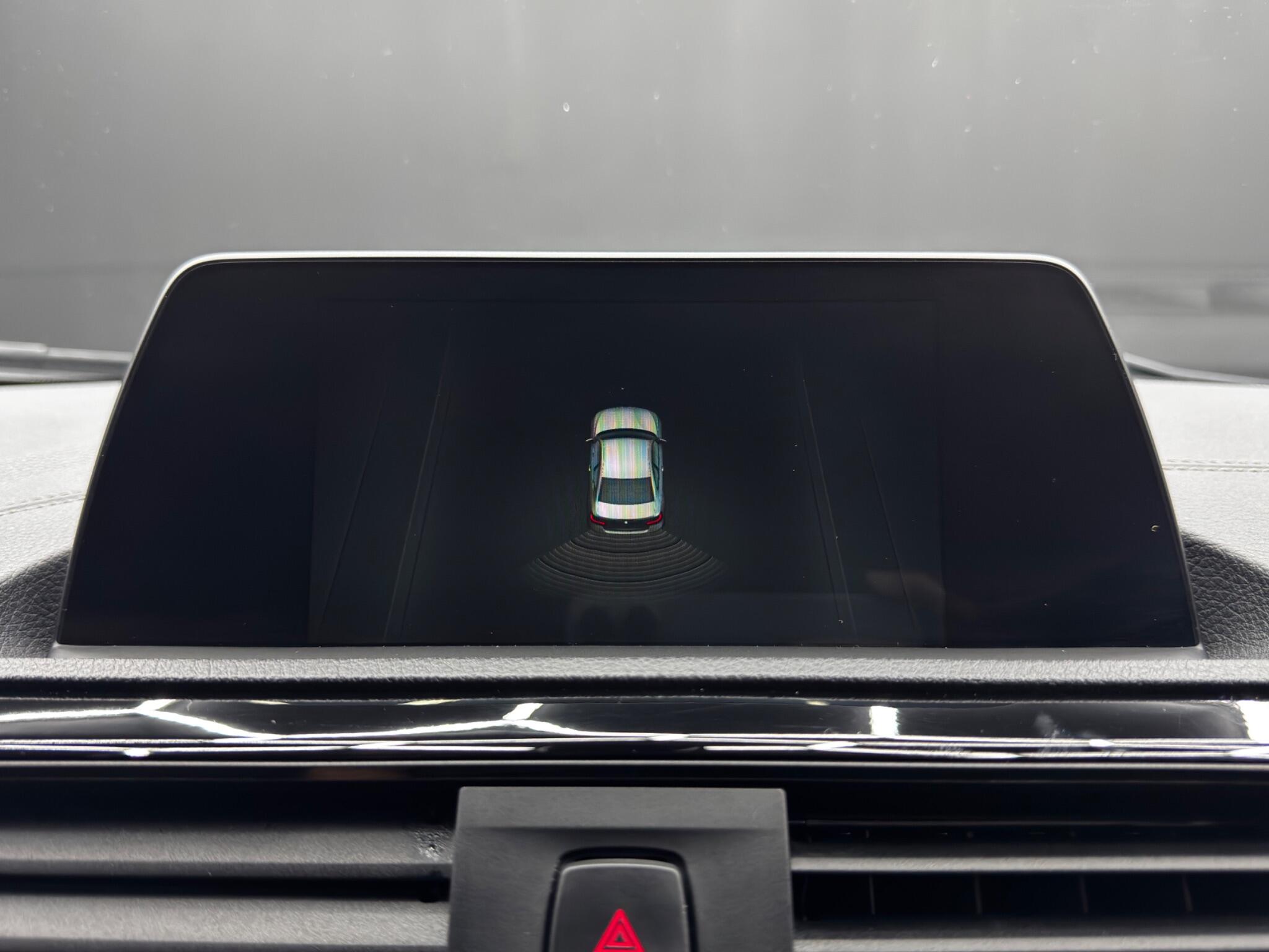 BMW 2 Series view 36