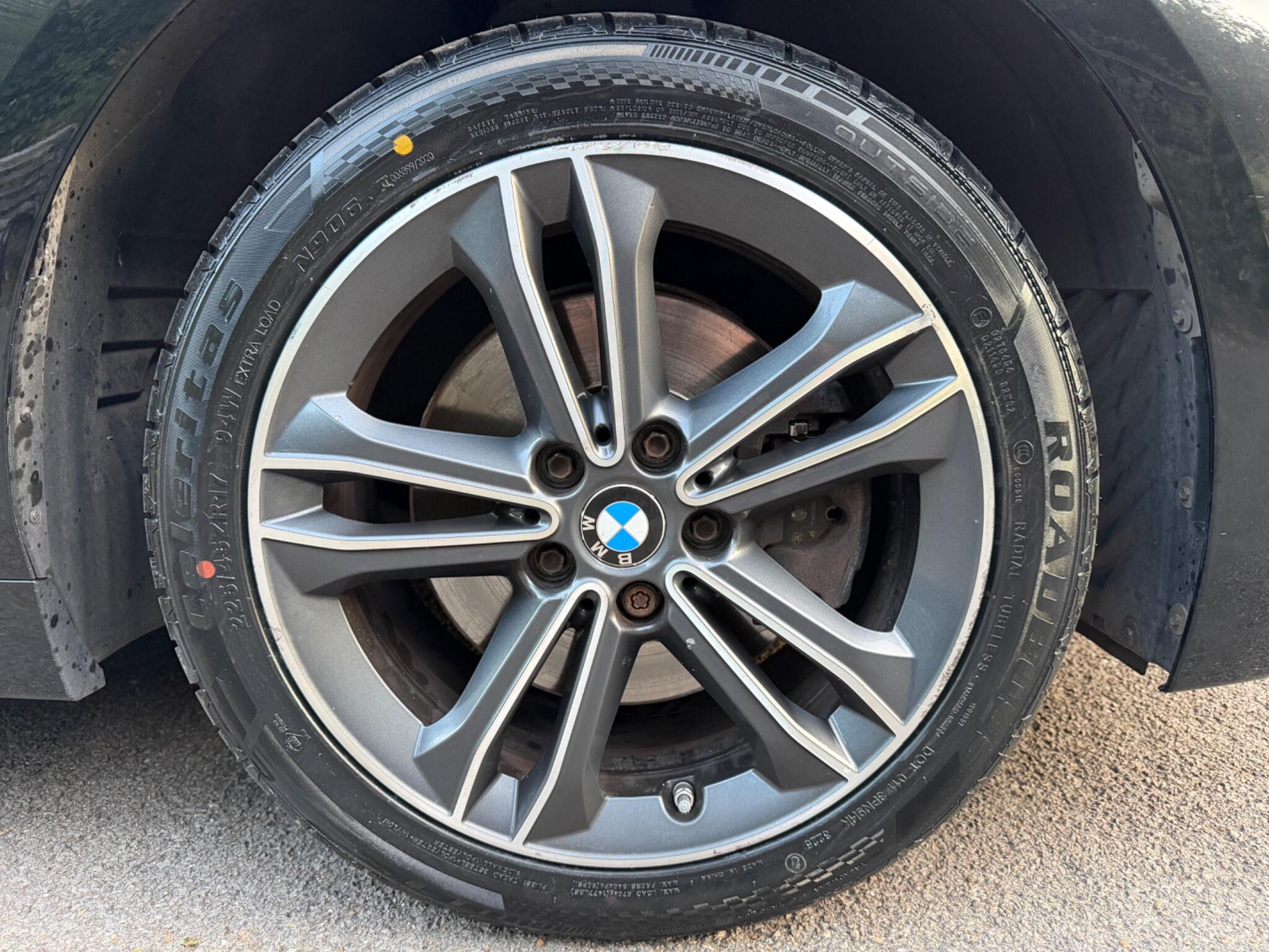 BMW 1 Series view 34