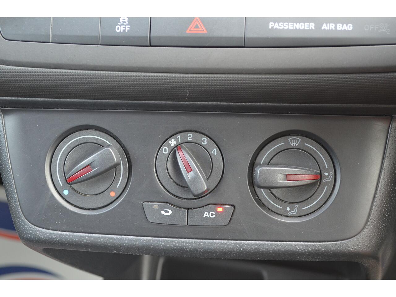 Seat Ibiza view 21