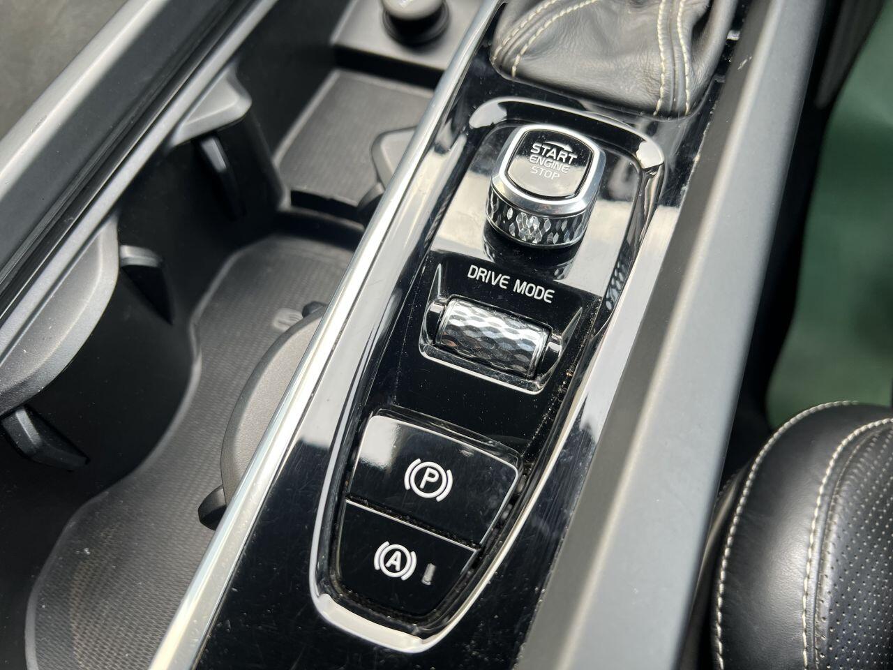 Volvo XC60 view 34