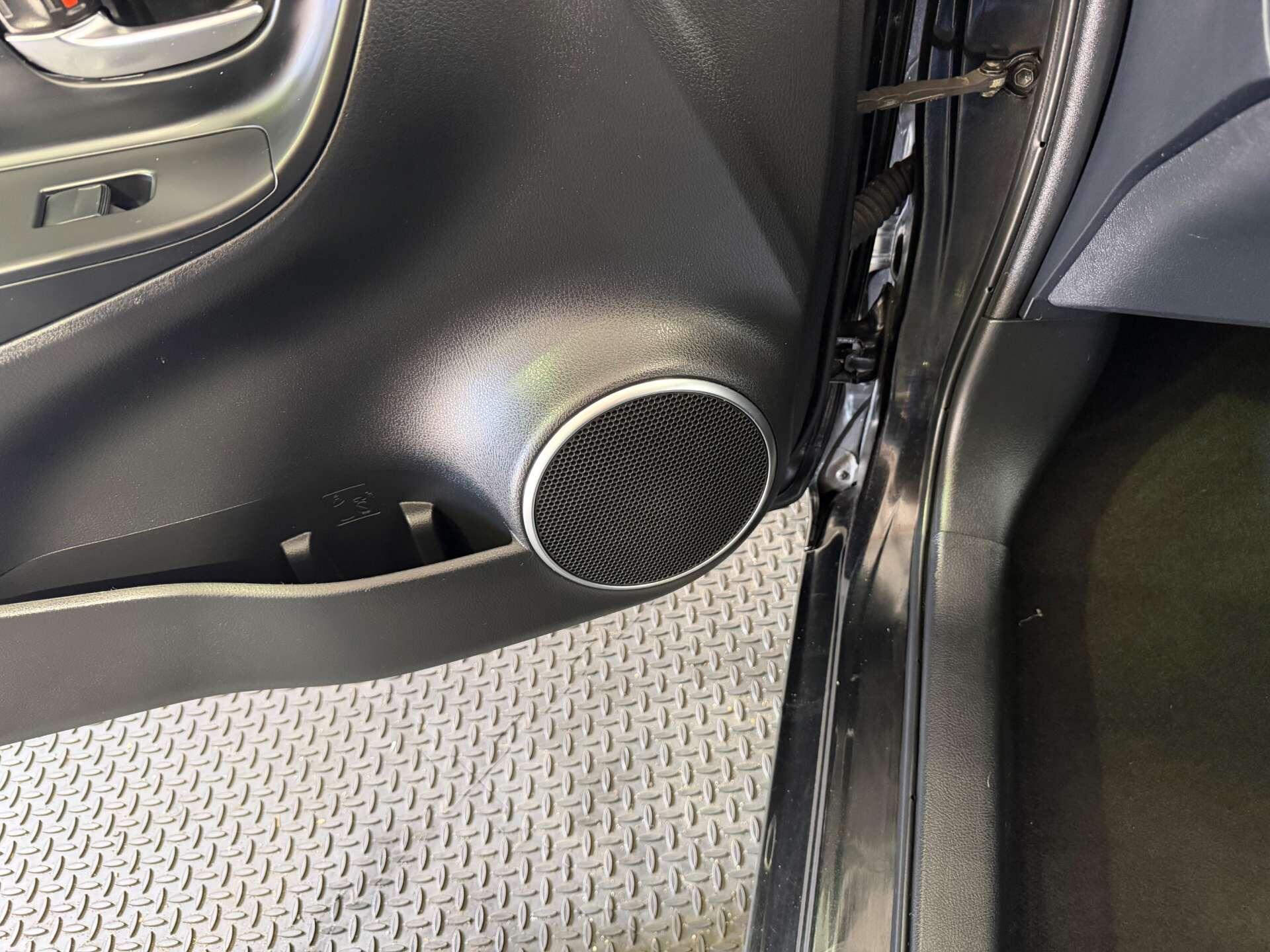 Toyota Yaris view 48
