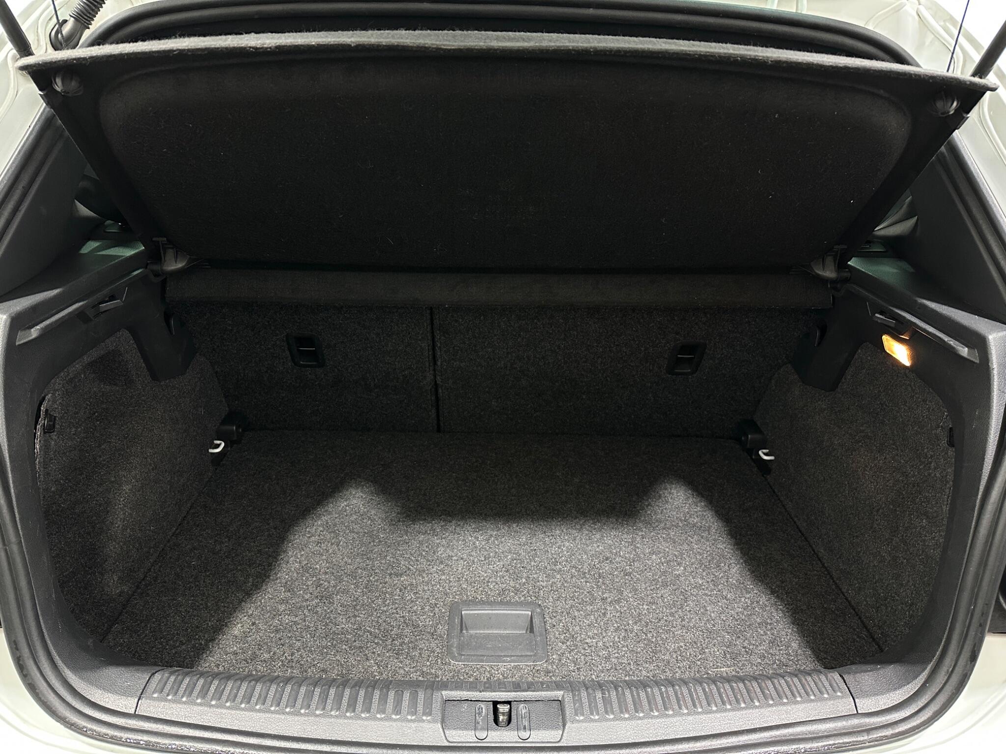 Volkswagen Polo view 44