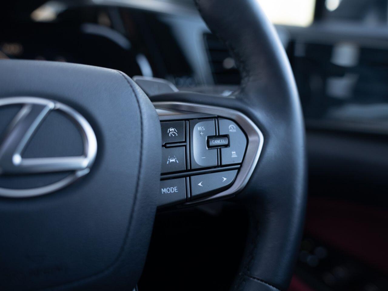 Lexus NX view 24