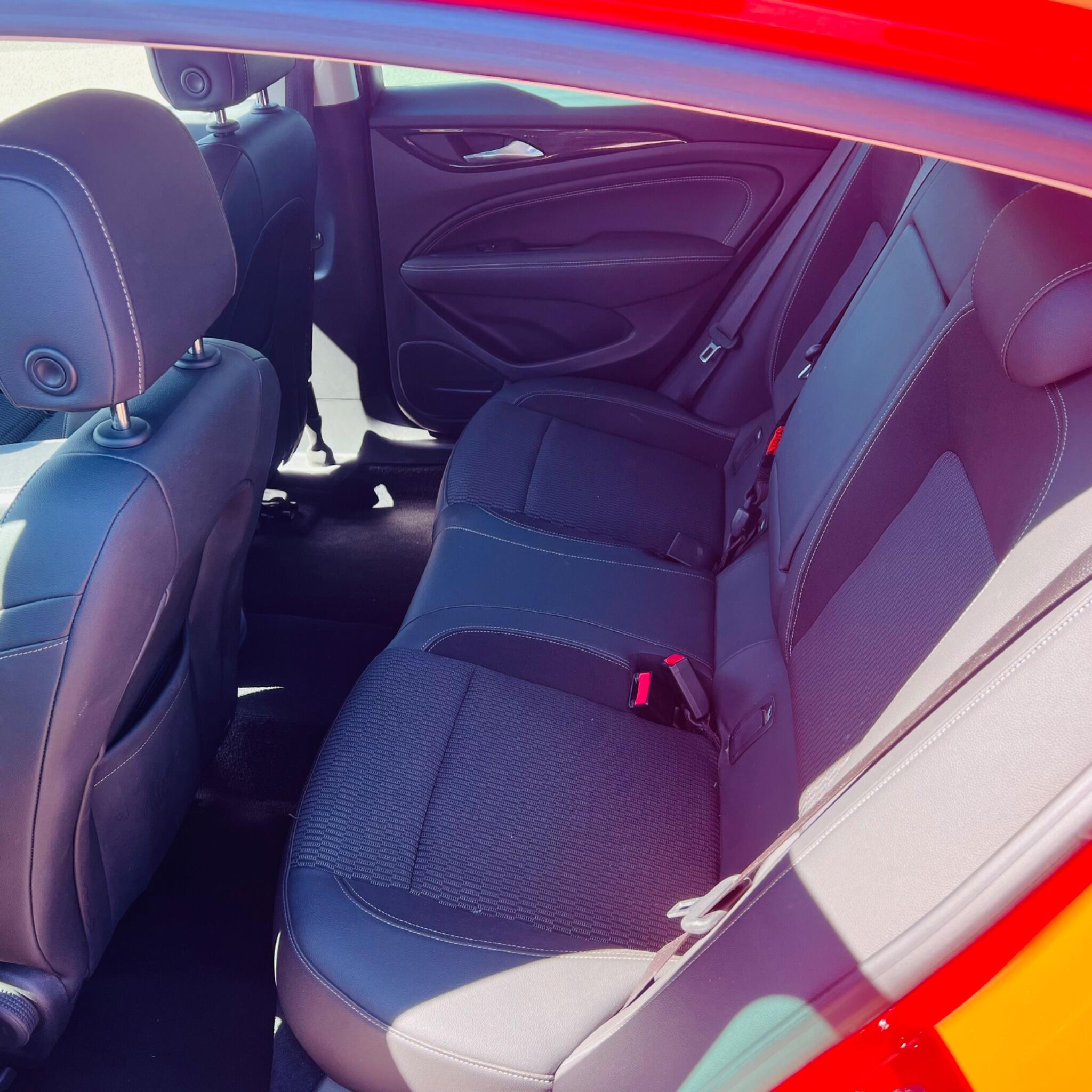 Vauxhall Insignia view 15