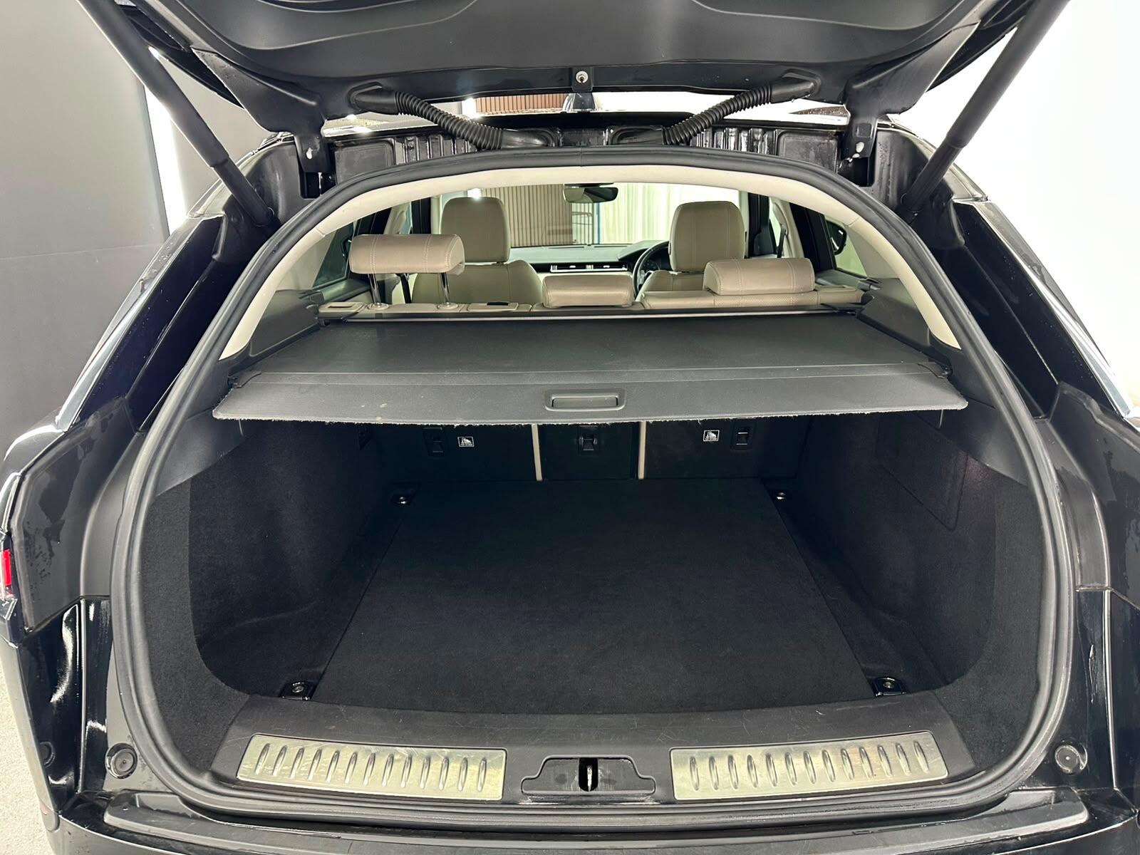Land Rover Range Rover Velar view 22