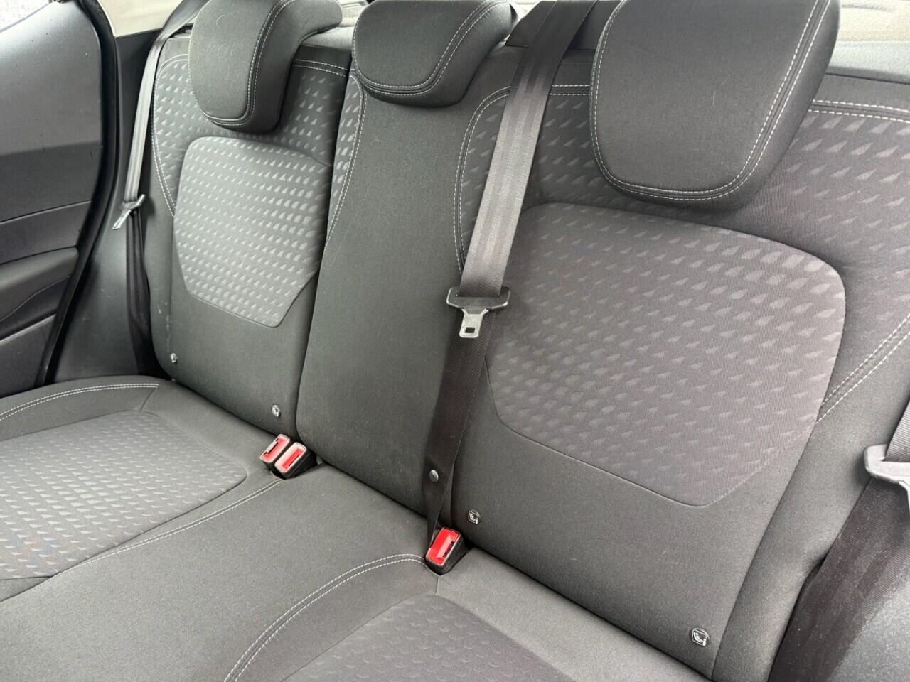 Ford Fiesta view 21