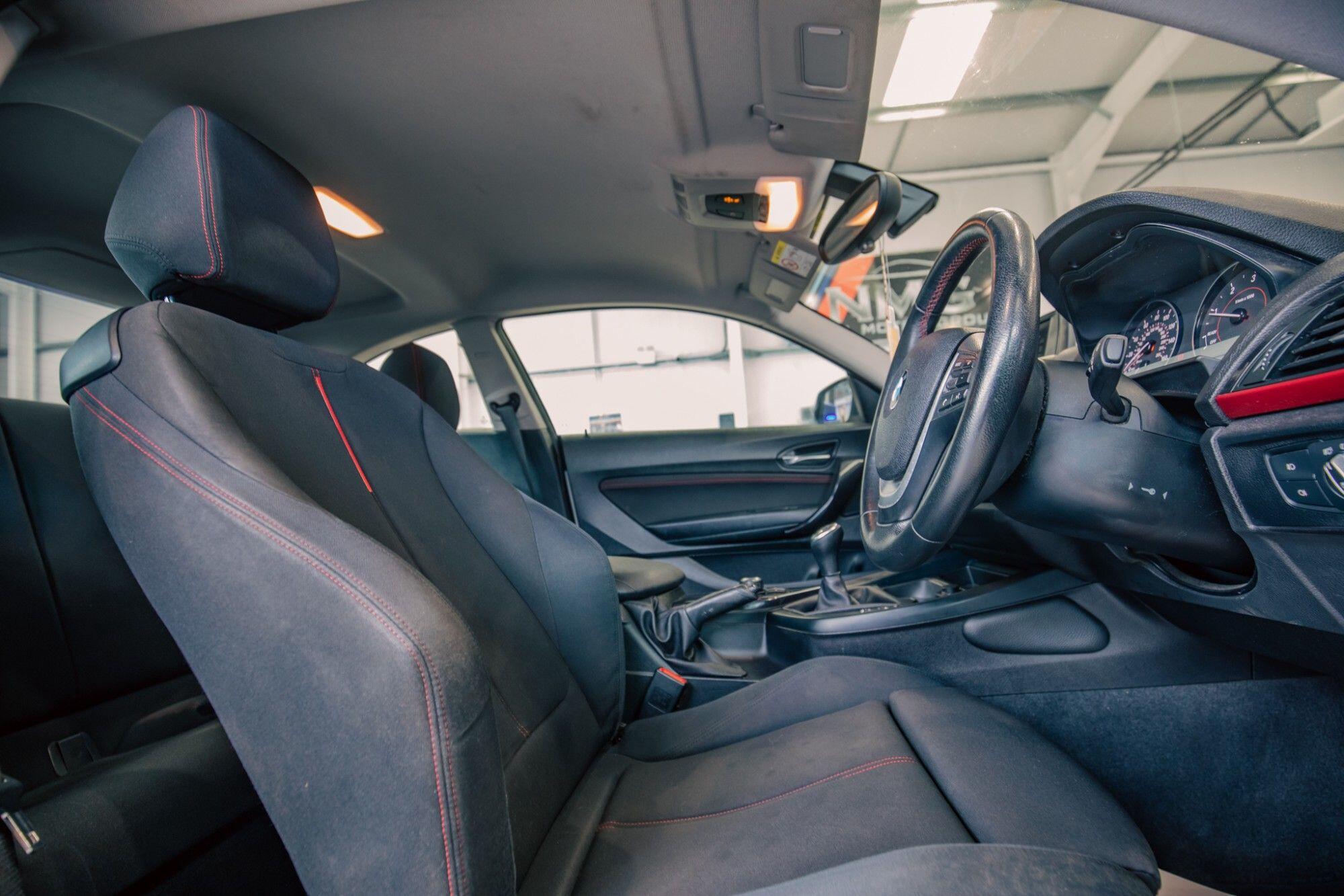 BMW 2 Series view 3