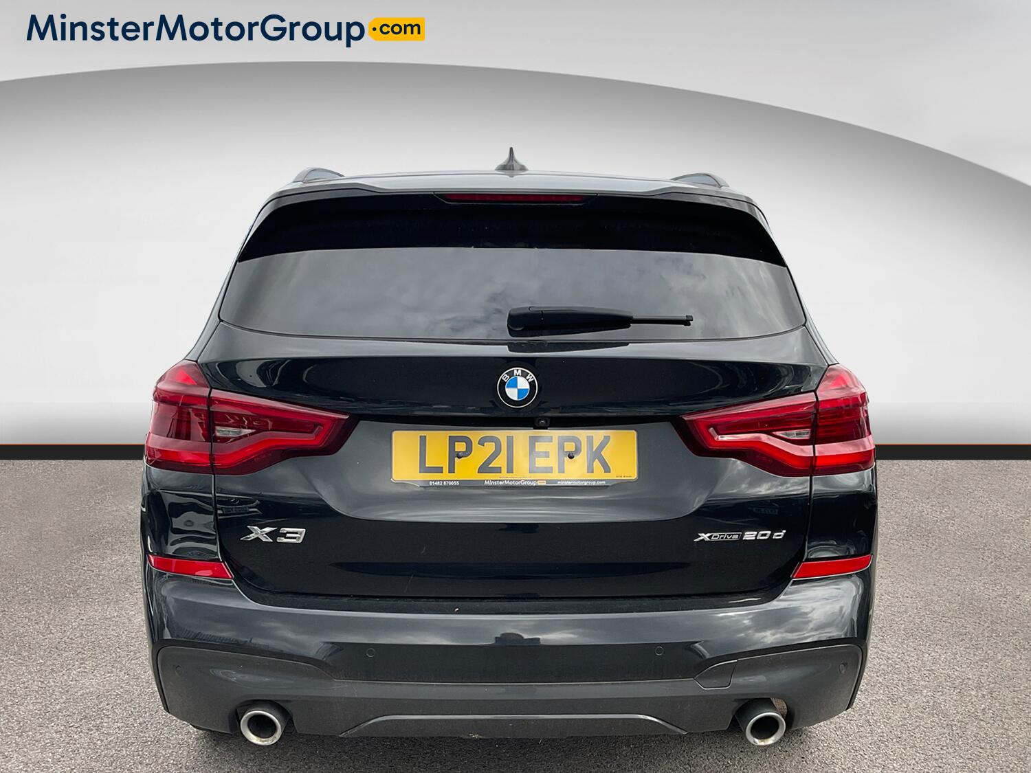 BMW X3 view 3