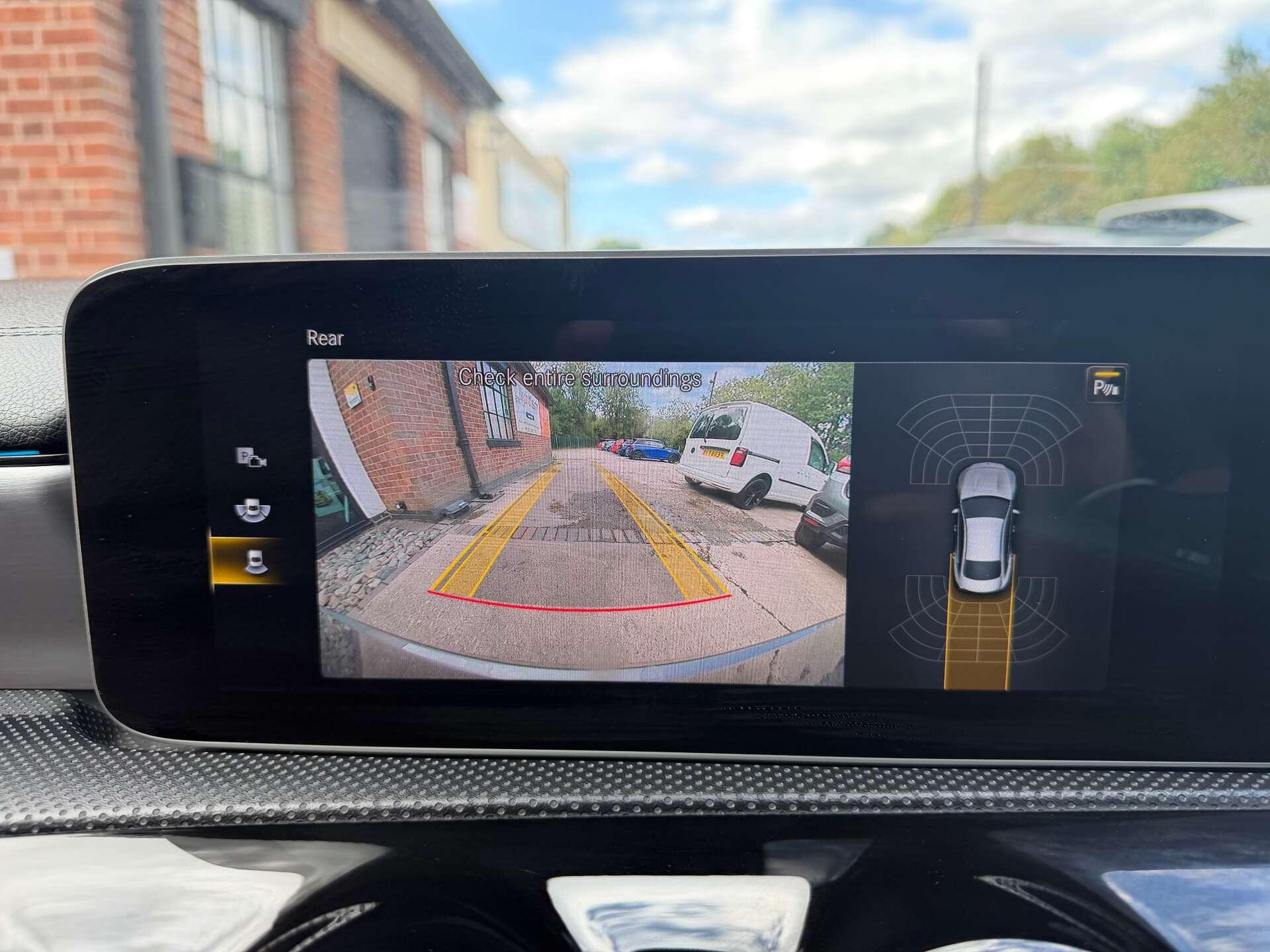Mercedes-Benz Cla view 33