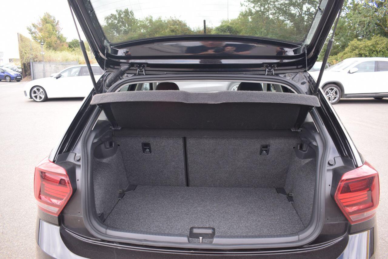 Volkswagen Polo view 15