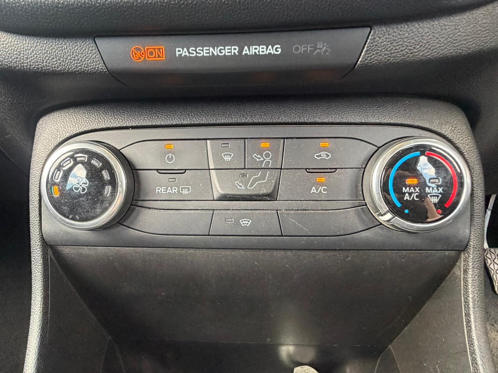 Ford Fiesta view 27