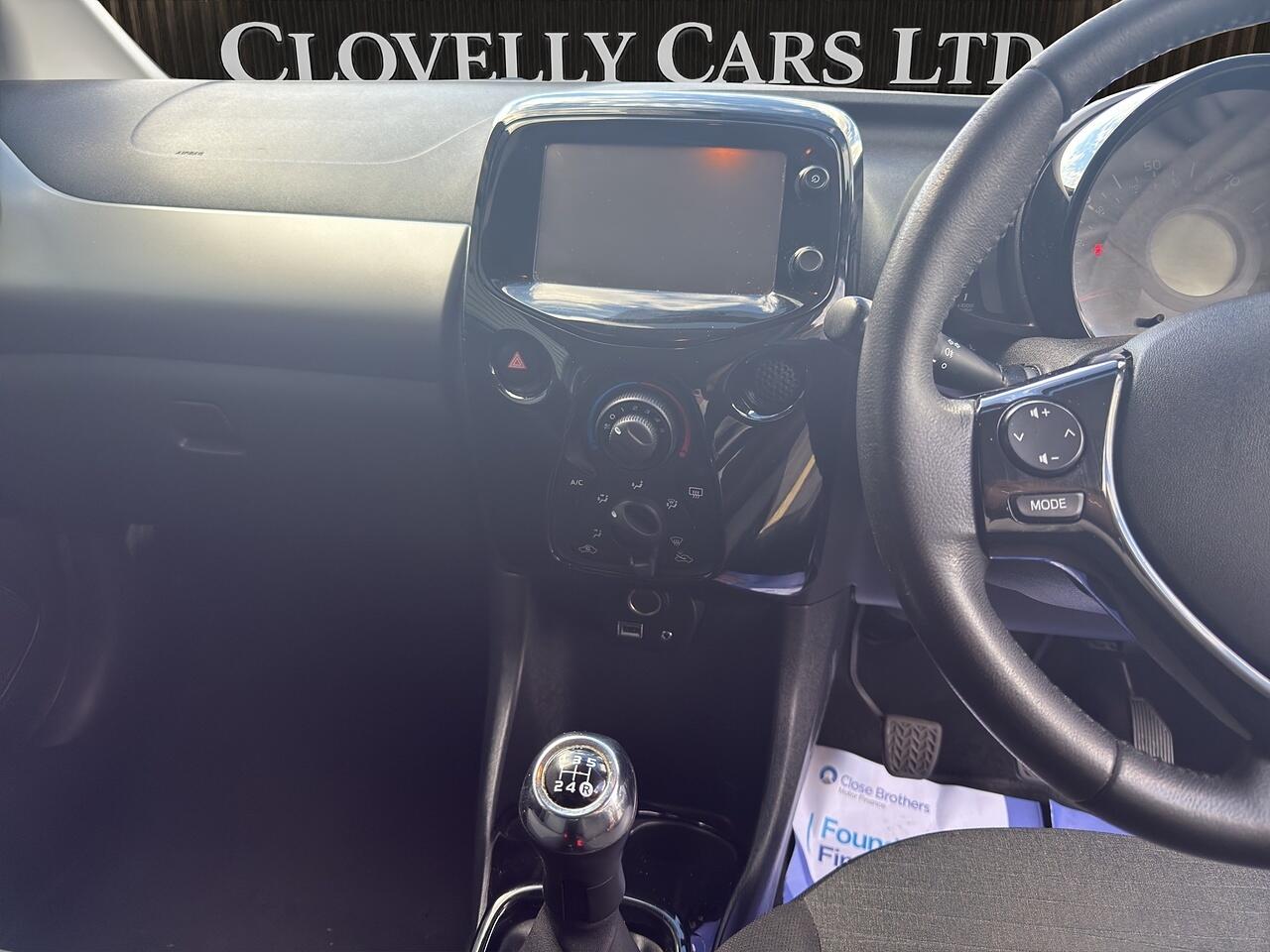 Citroen C1 view 16