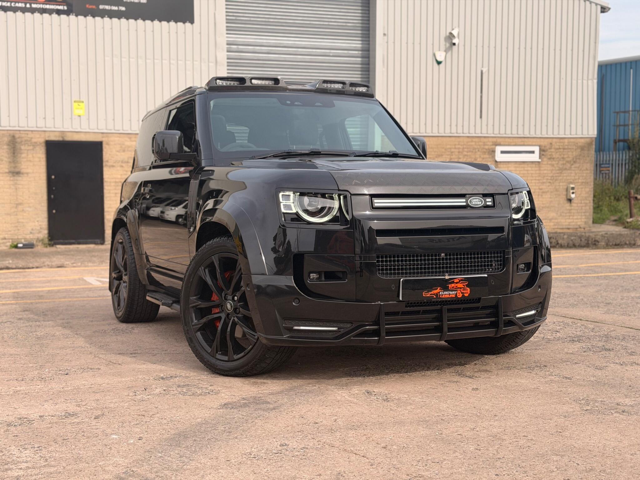 Land Rover Defender view 5