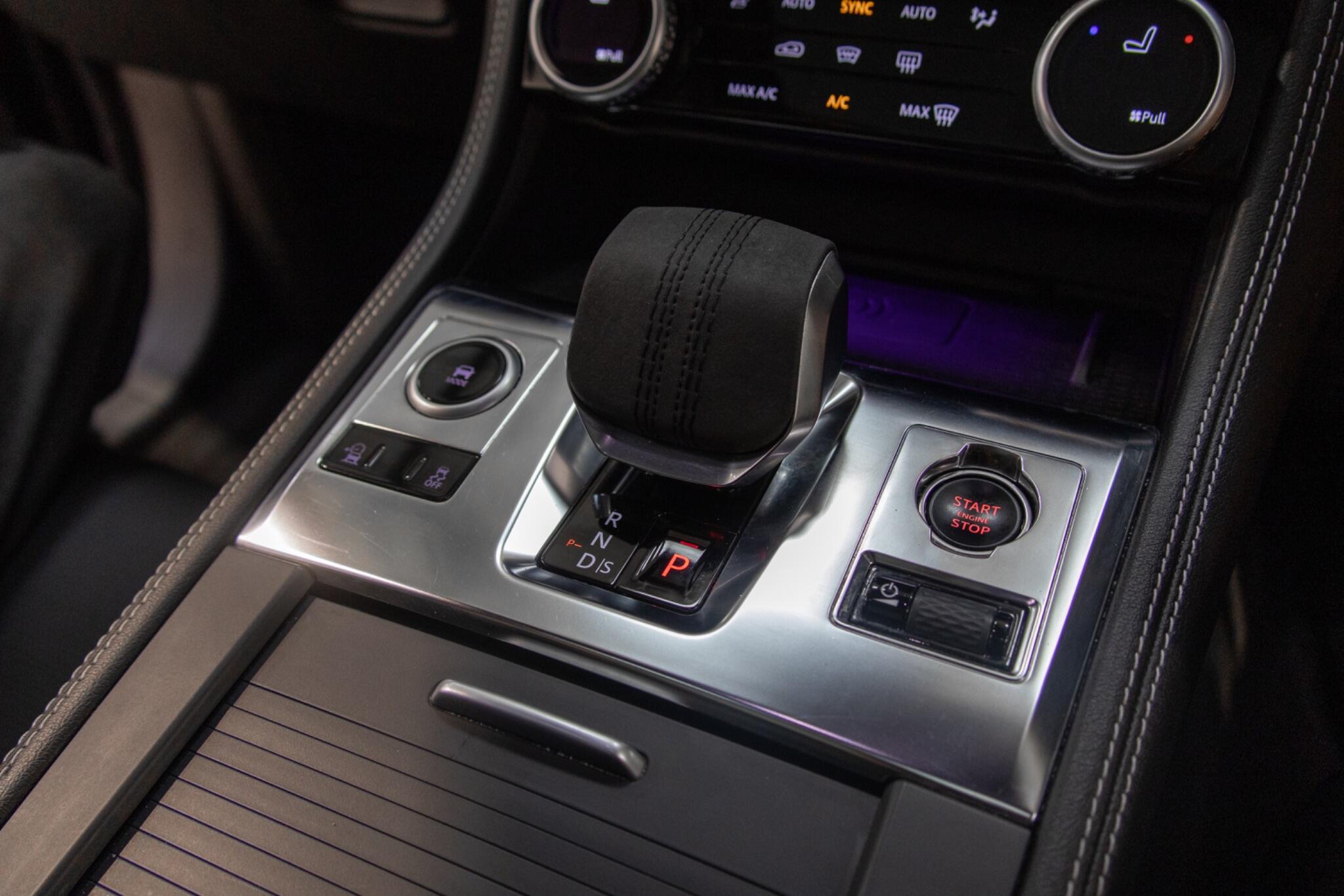 Jaguar F-Pace view 29