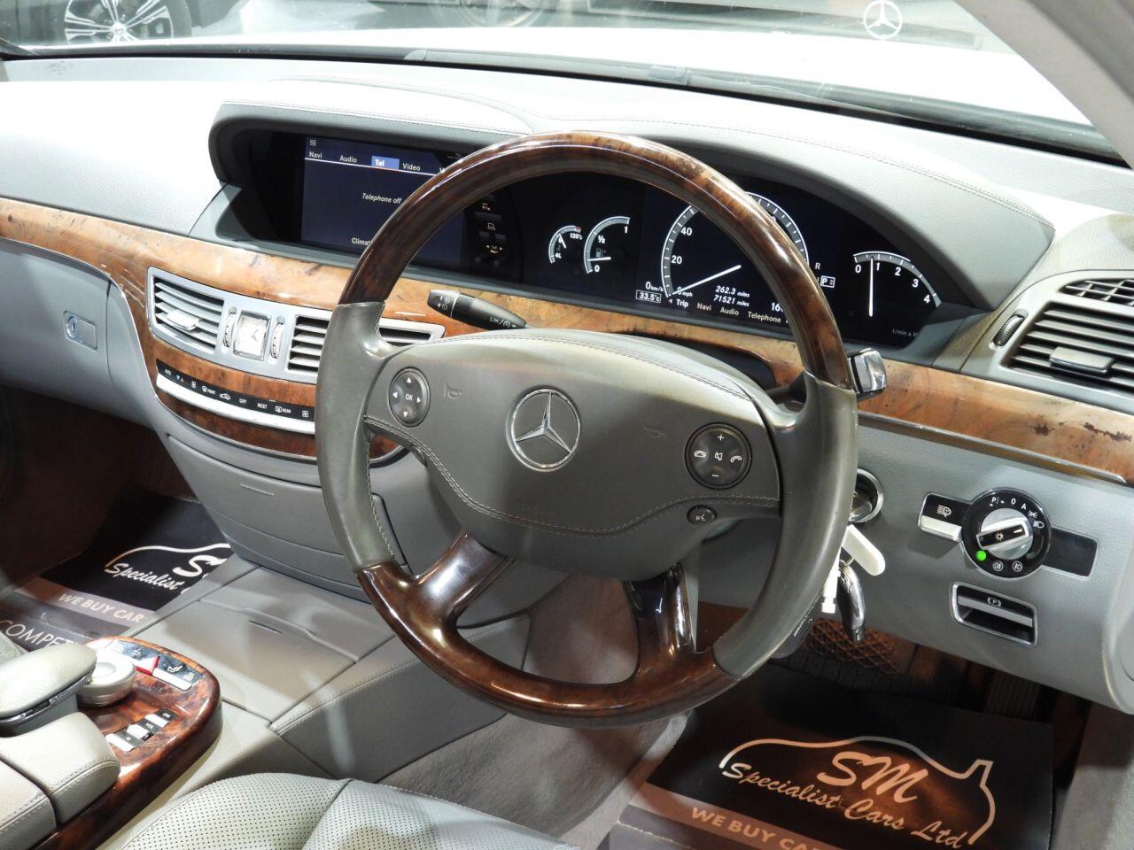 Mercedes-Benz S-Class view 4