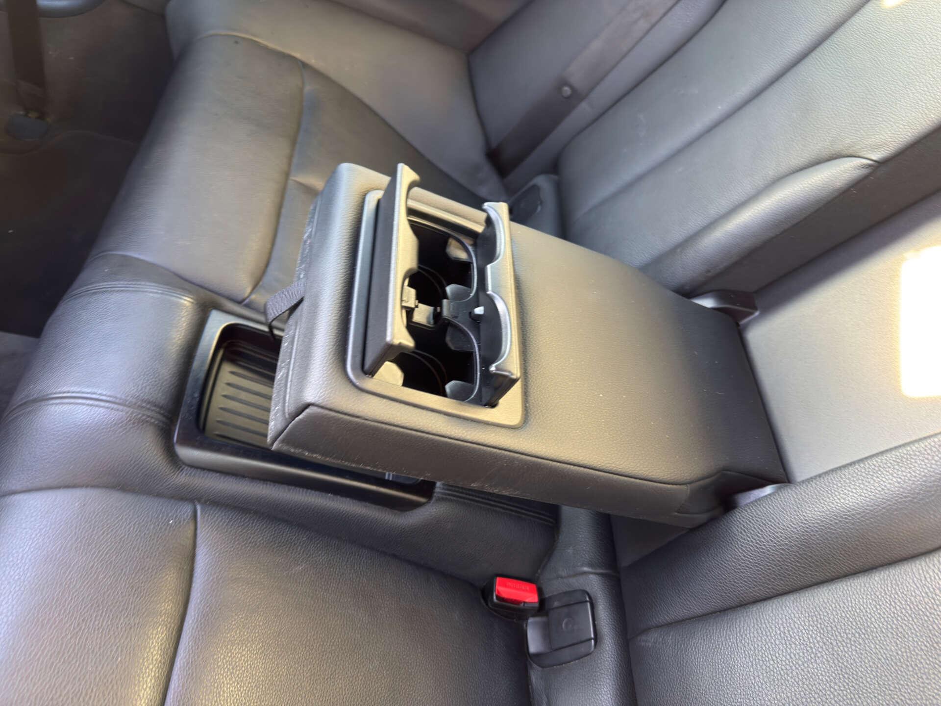 BMW 4 Series view 34