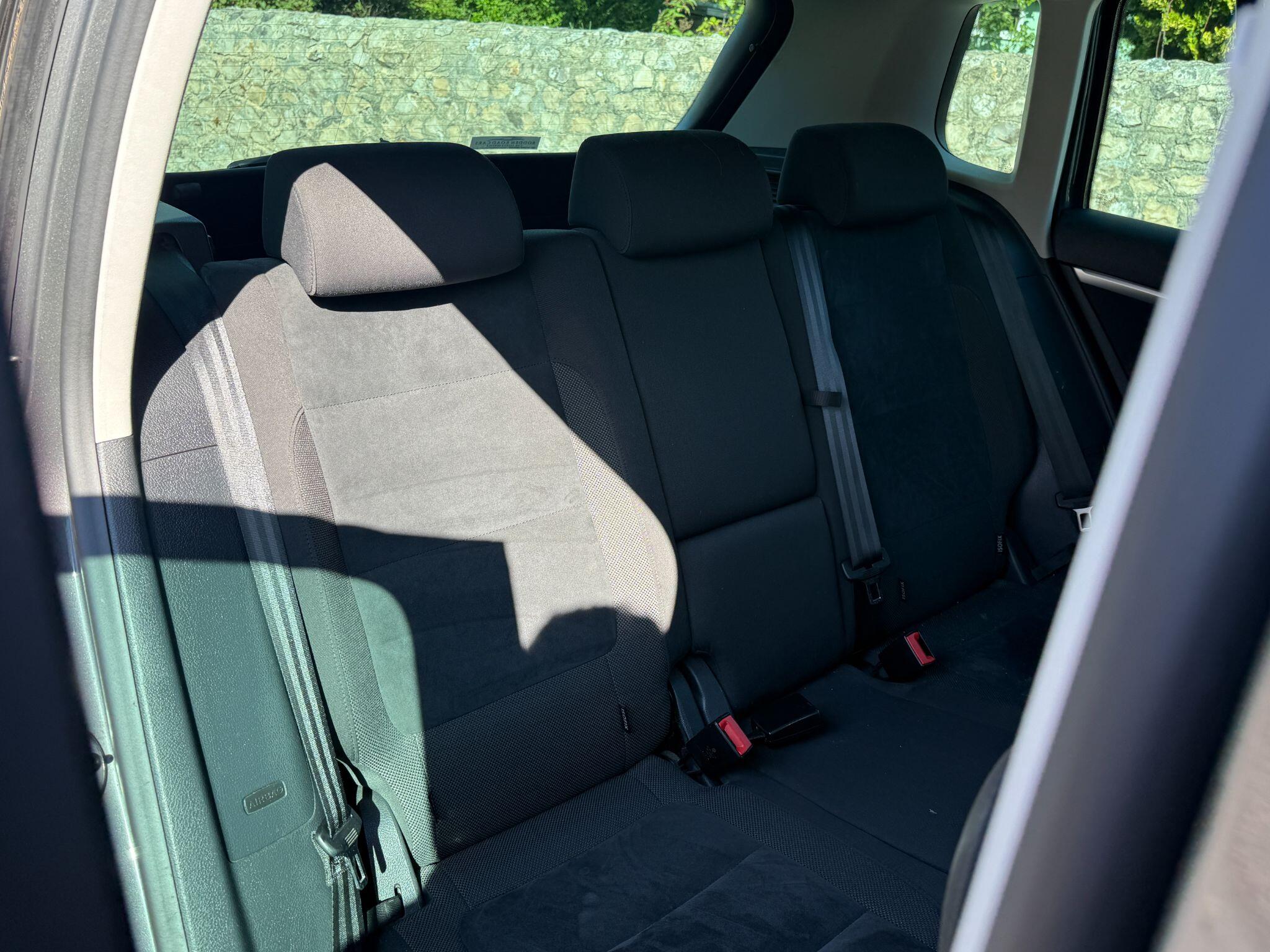 Volkswagen Tiguan view 10
