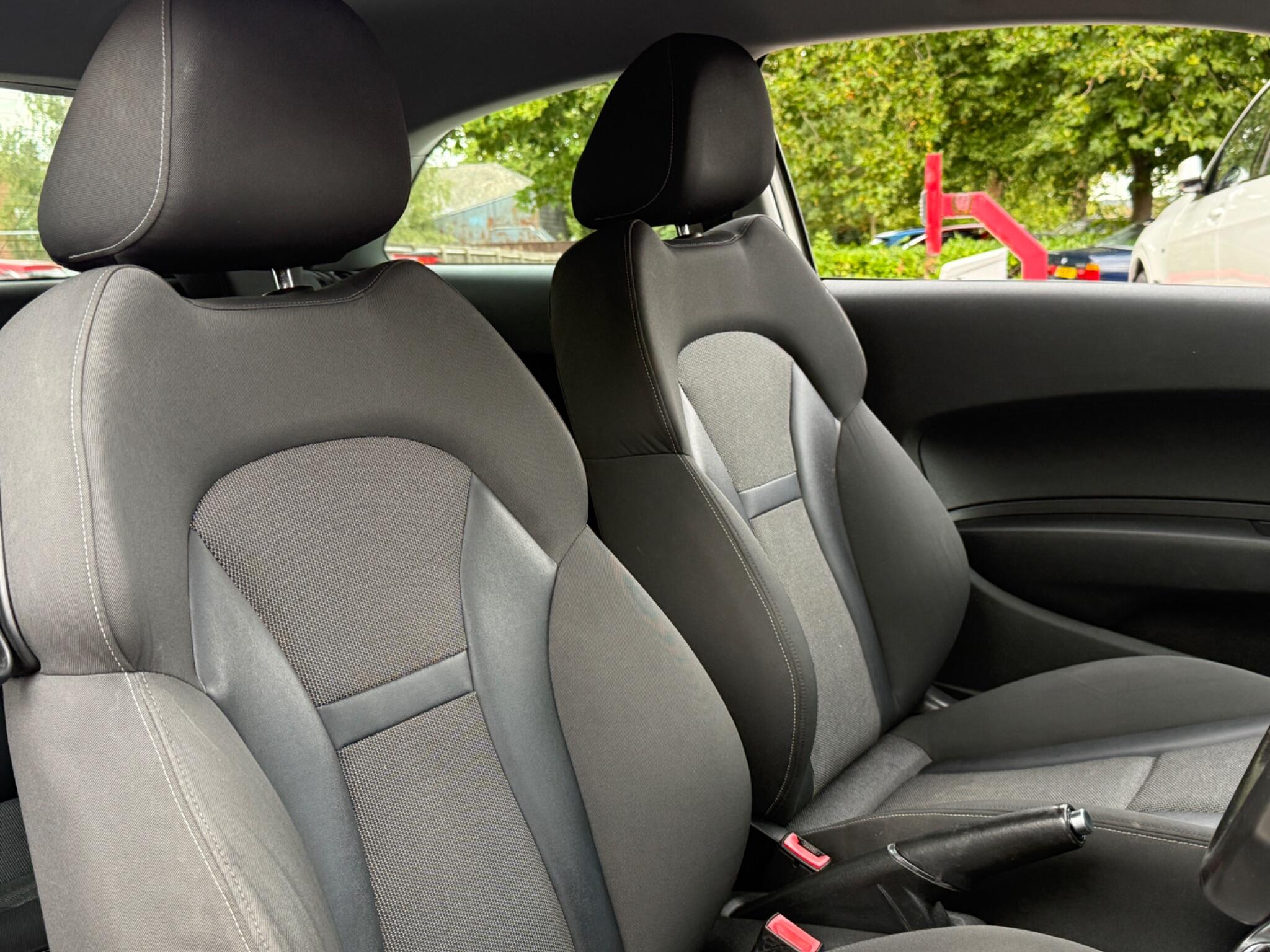 Audi A1 - Image 31