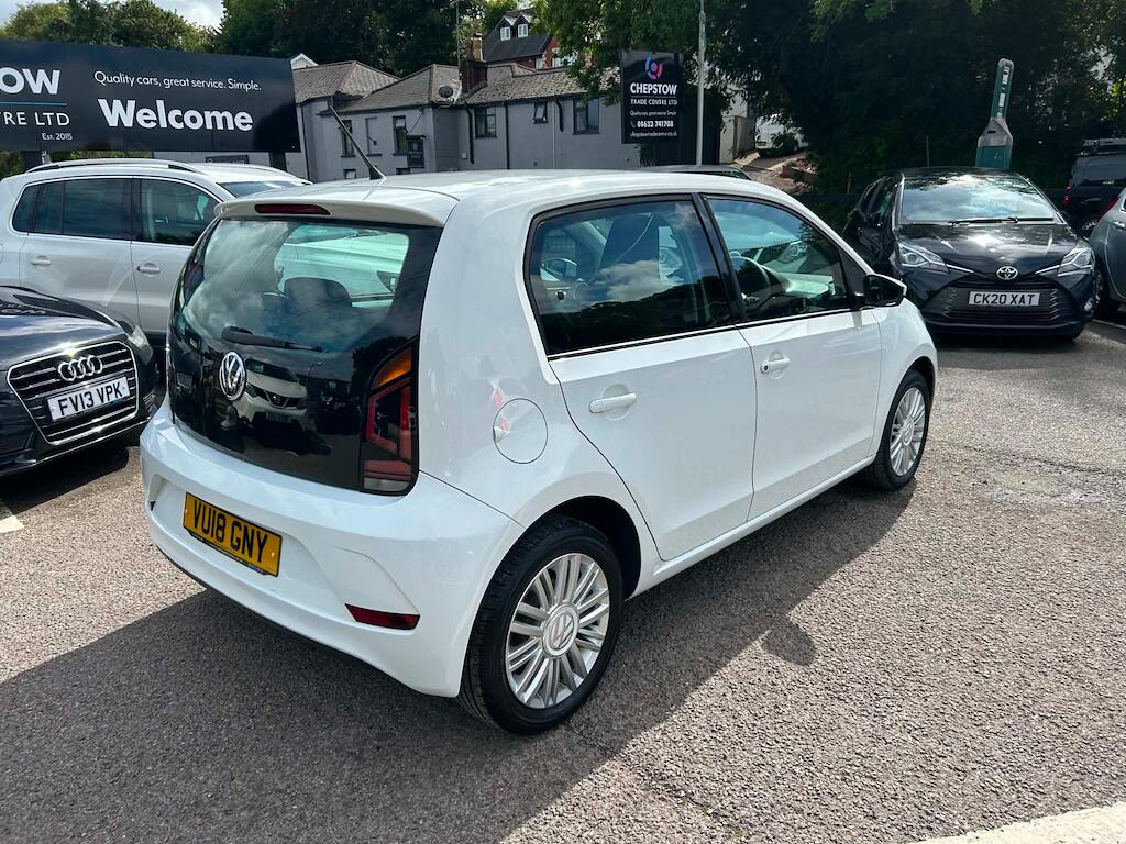 Volkswagen Up! view 2