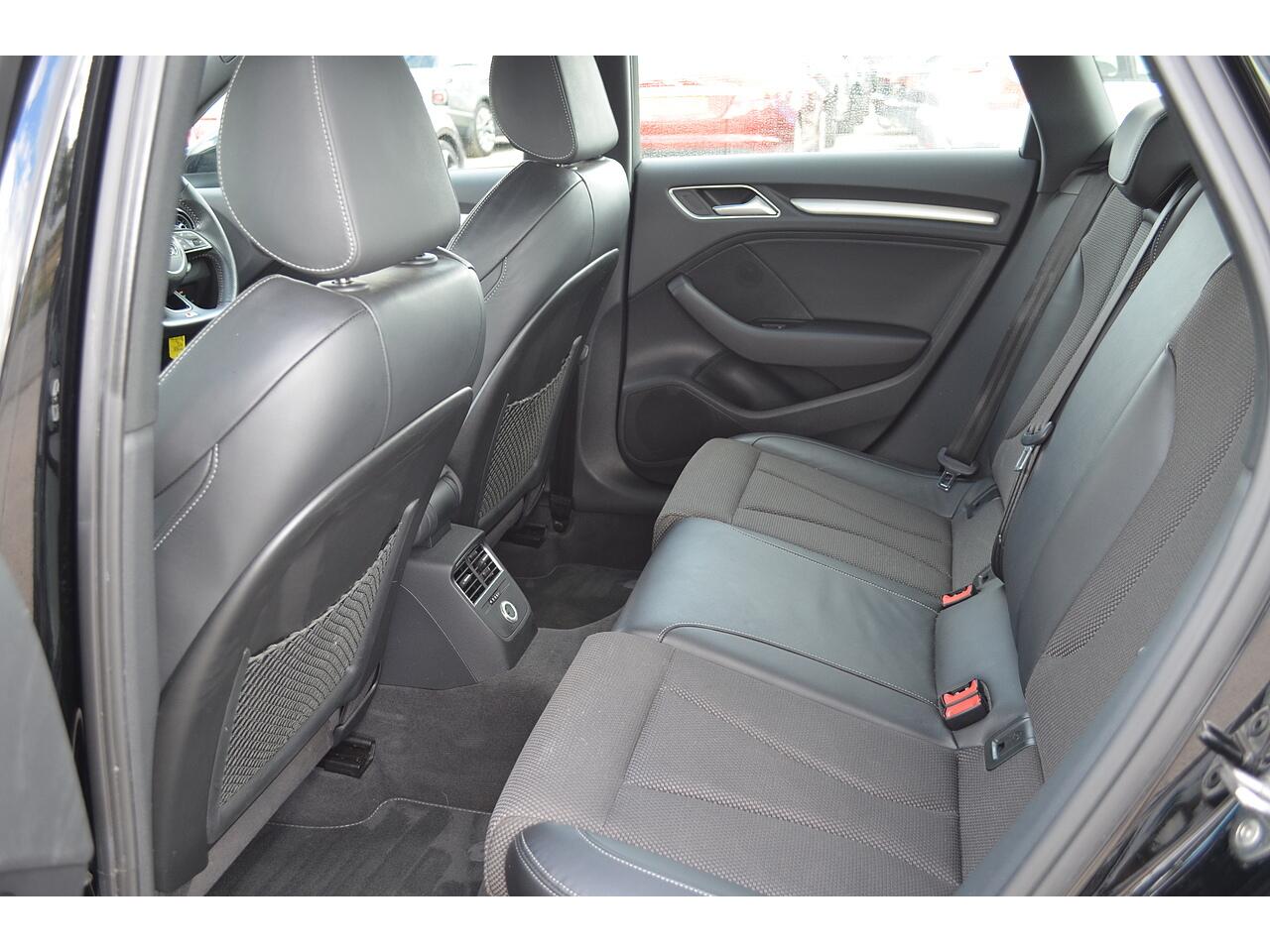 Audi A3 view 39