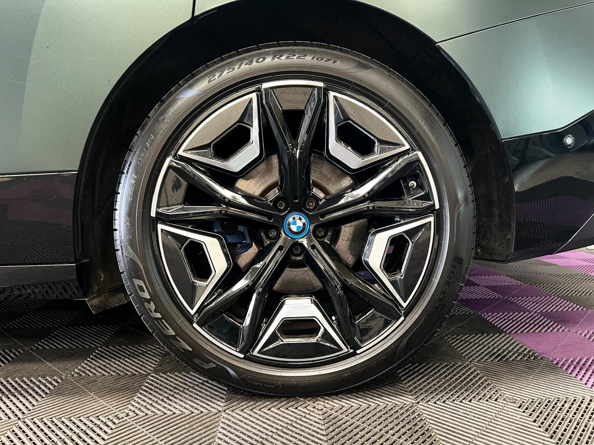 BMW iX view 51