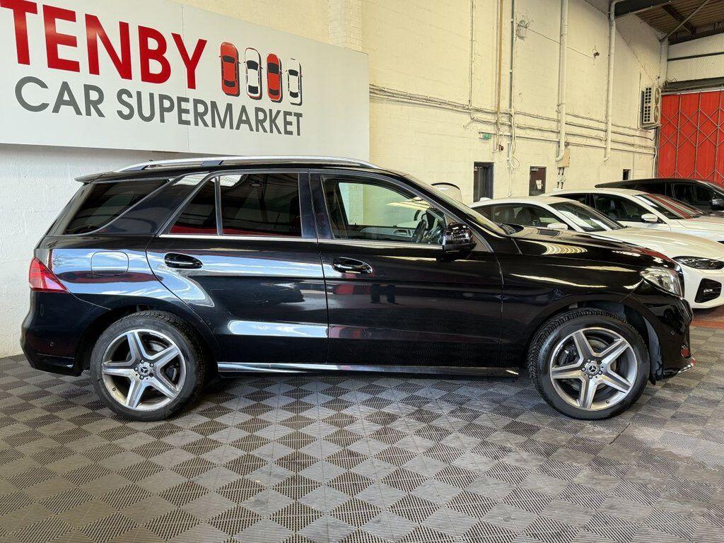 Mercedes-Benz Gle view 11