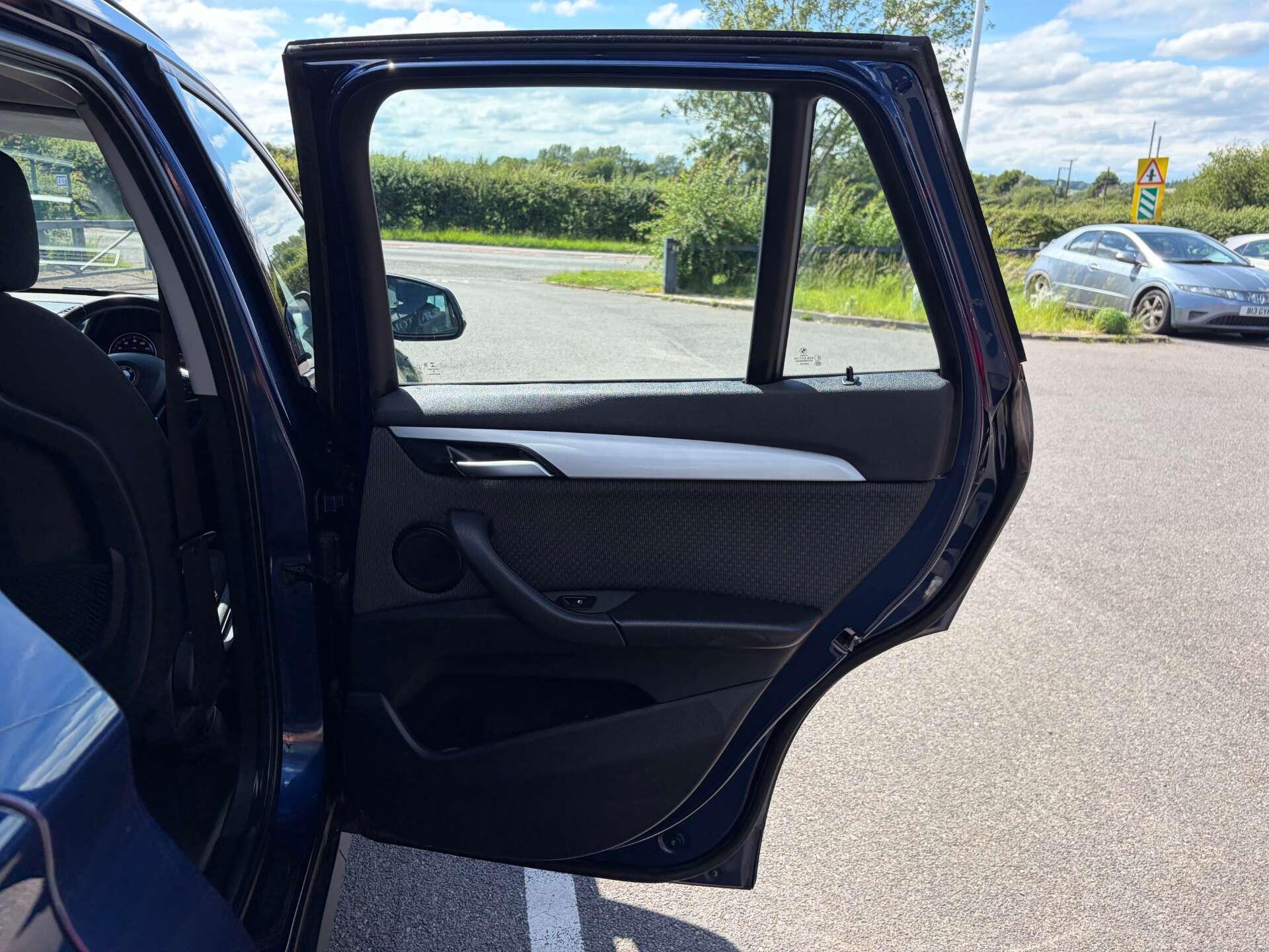 BMW X1 view 27