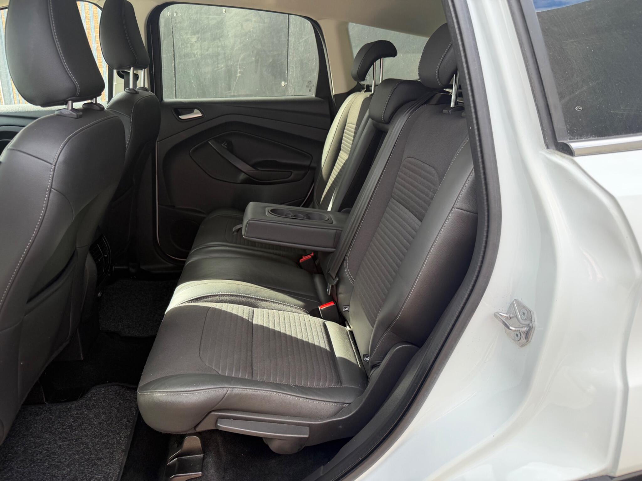 Ford Kuga view 7