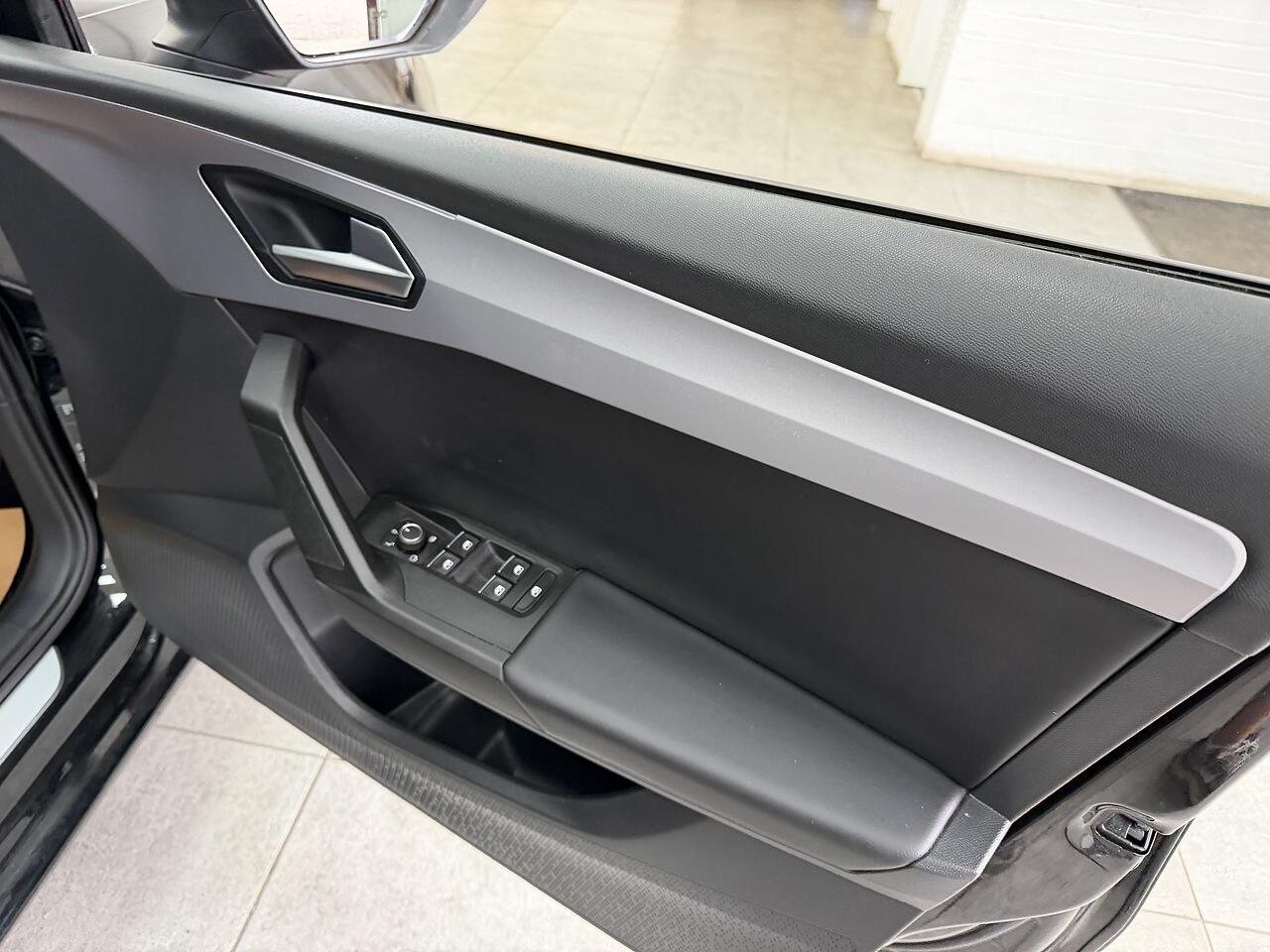 Seat Leon view 19