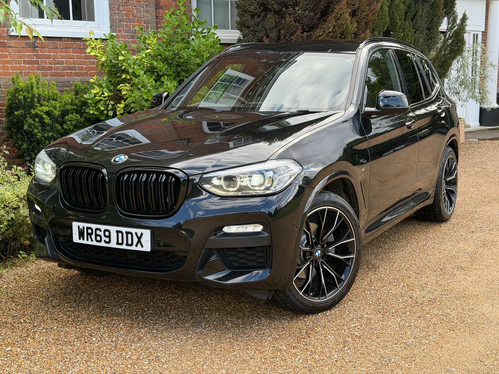 BMW X3 view 4