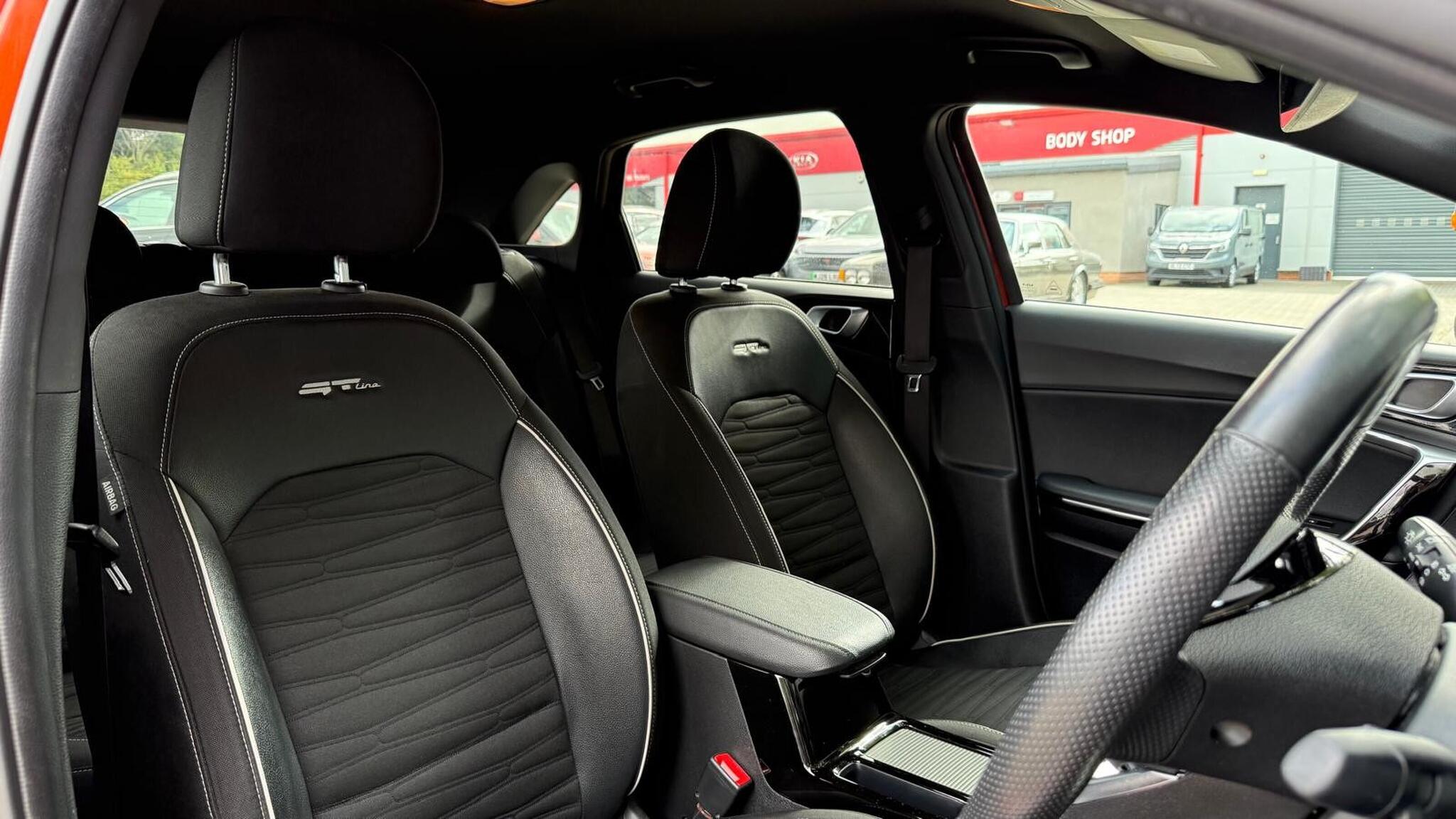 Kia Ceed view 23