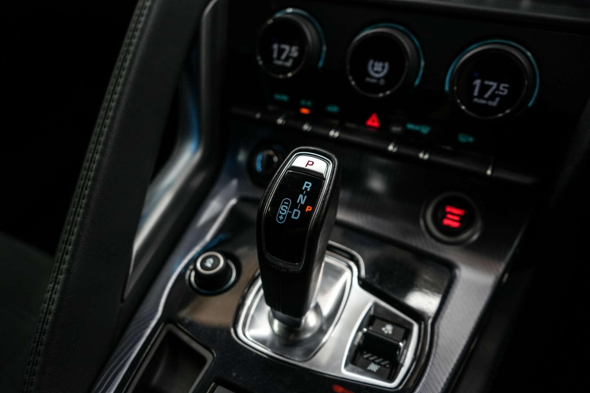 Jaguar F-Type view 26